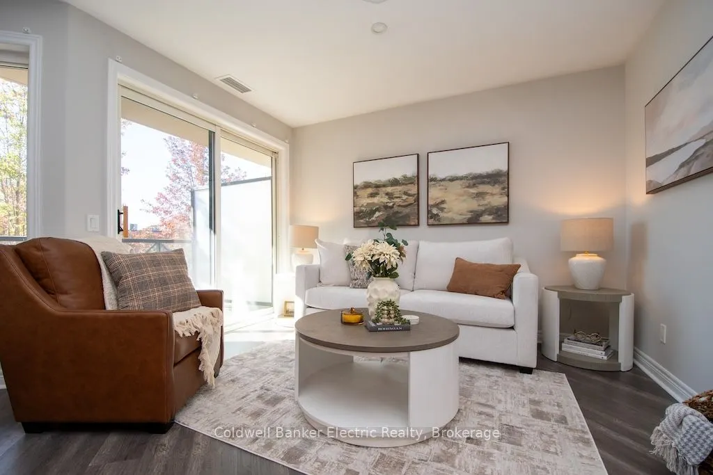 869 Clonsilla Avenue #212