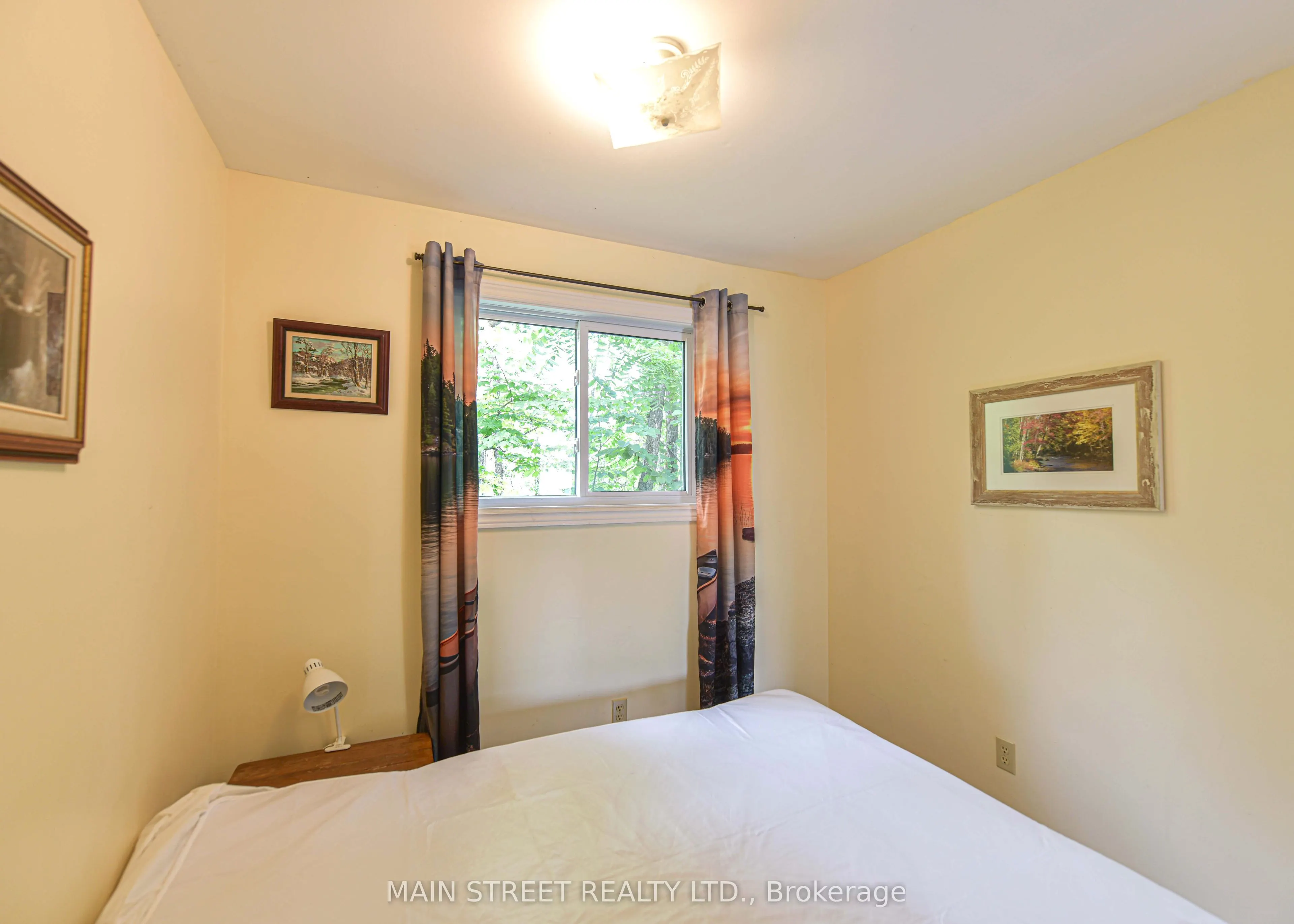 230 Lake Dalrymple Road #20