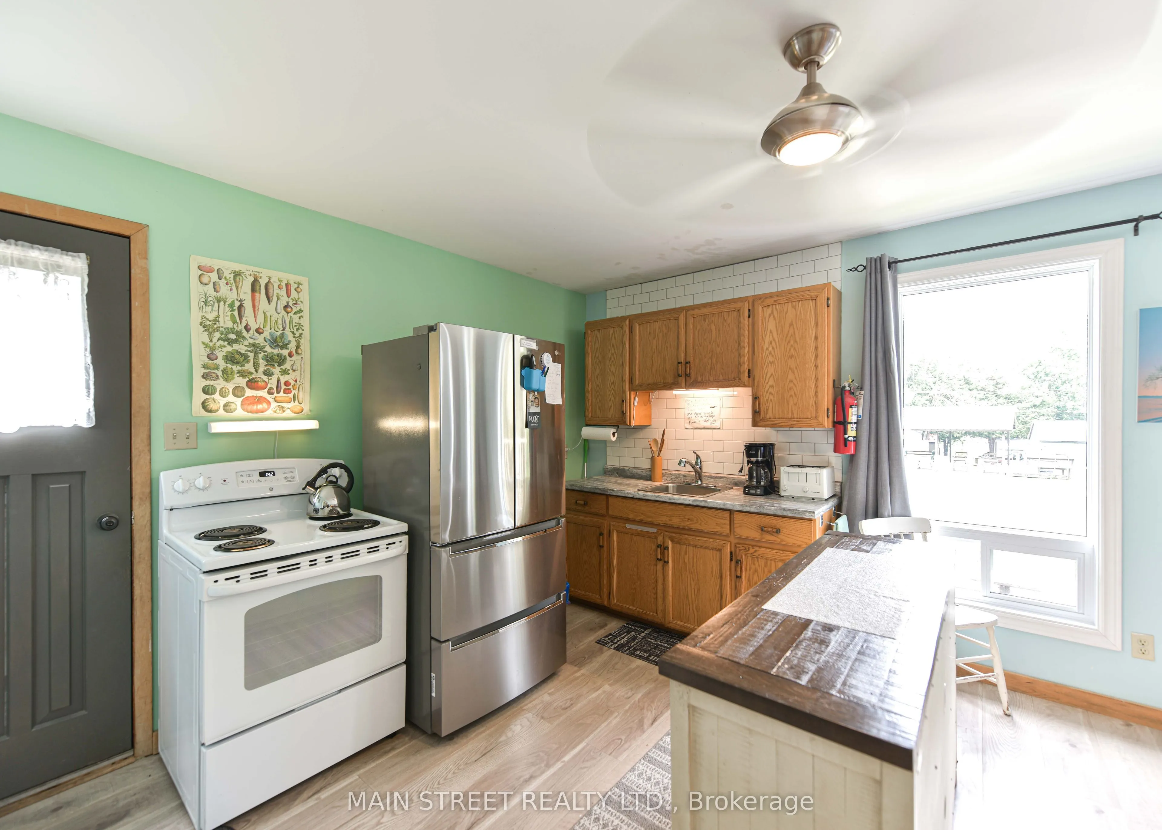 230 Lake Dalrymple Road #20