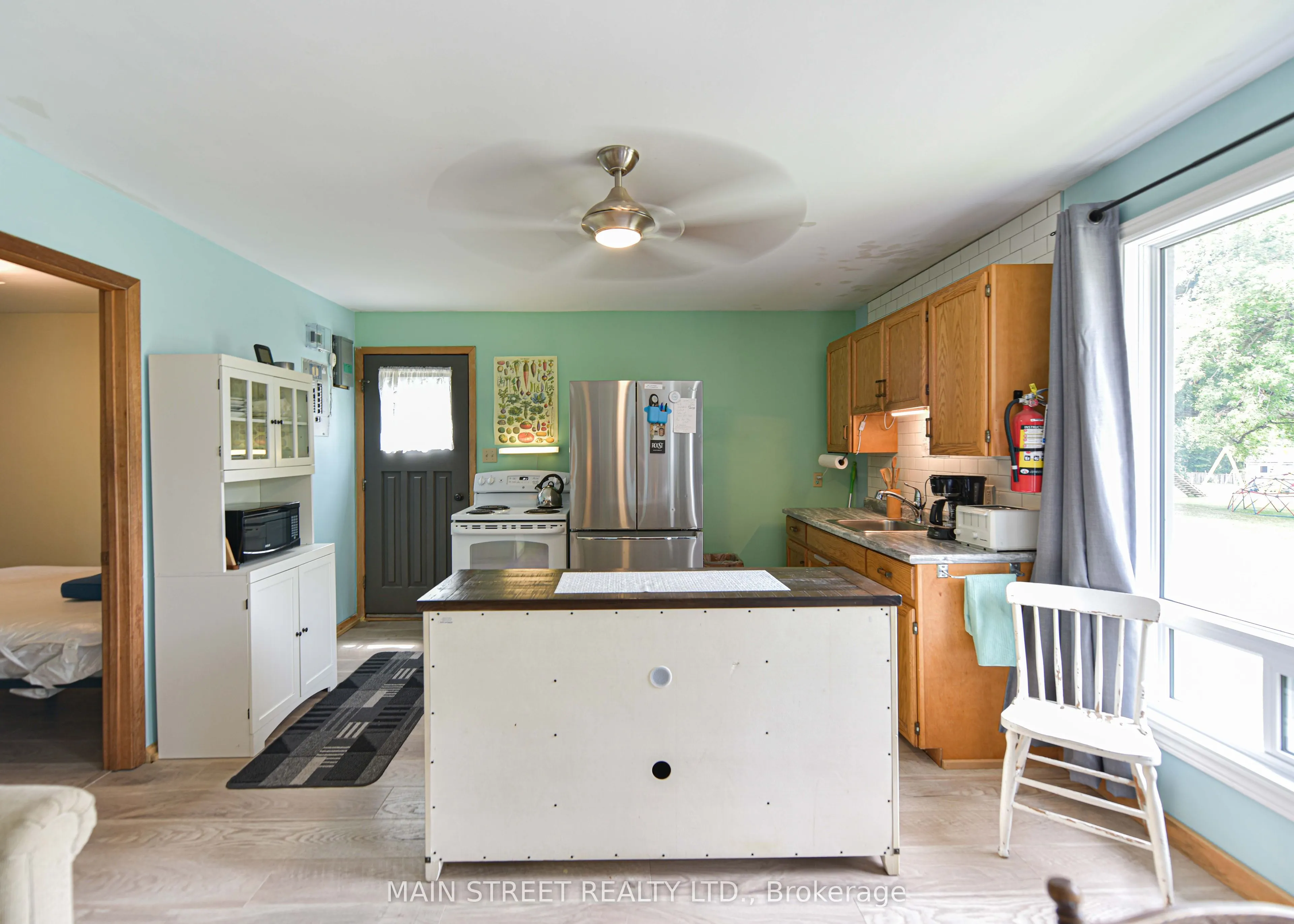 230 Lake Dalrymple Road #20