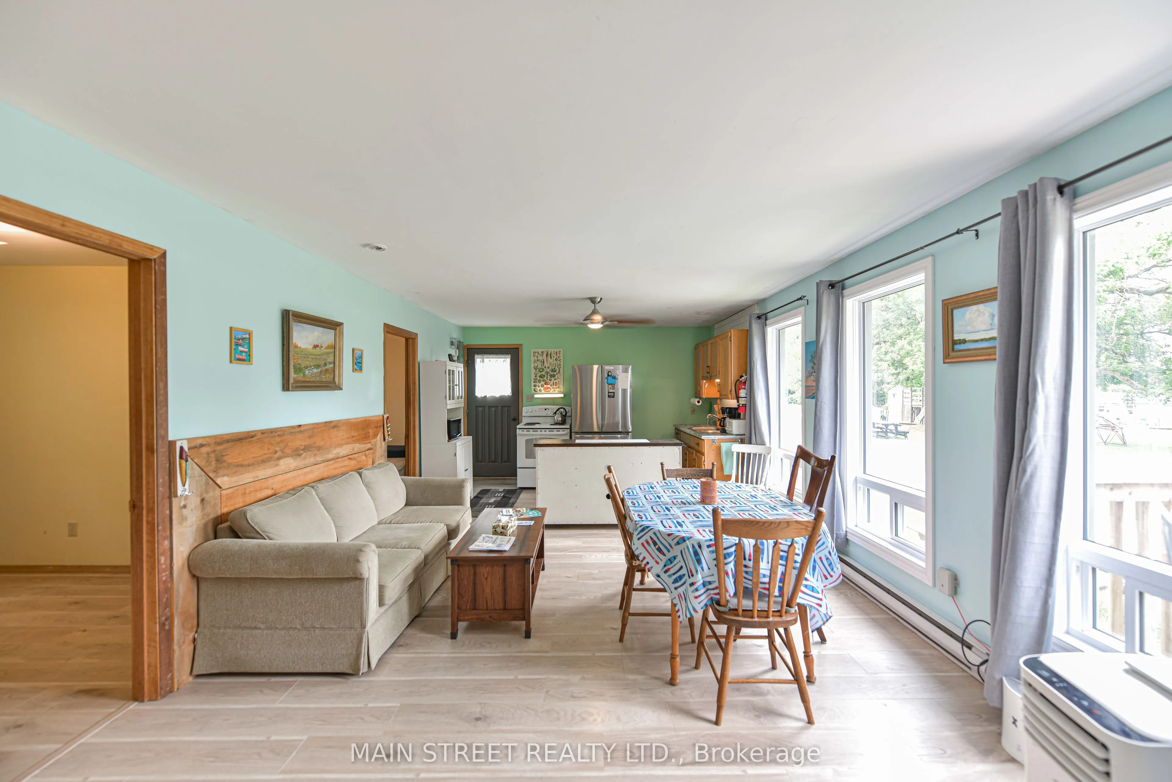 230 Lake Dalrymple Road #20
