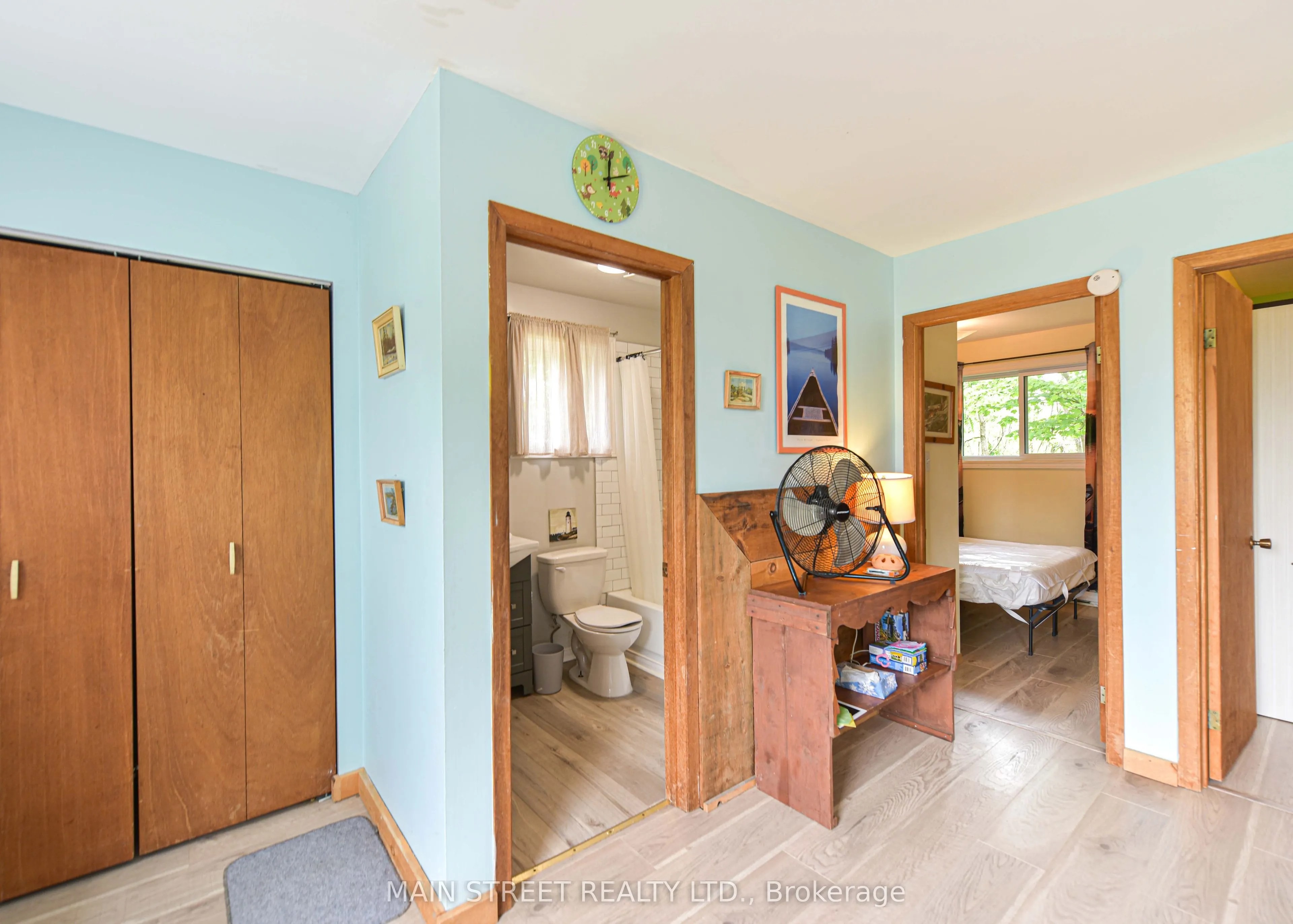 230 Lake Dalrymple Road #20