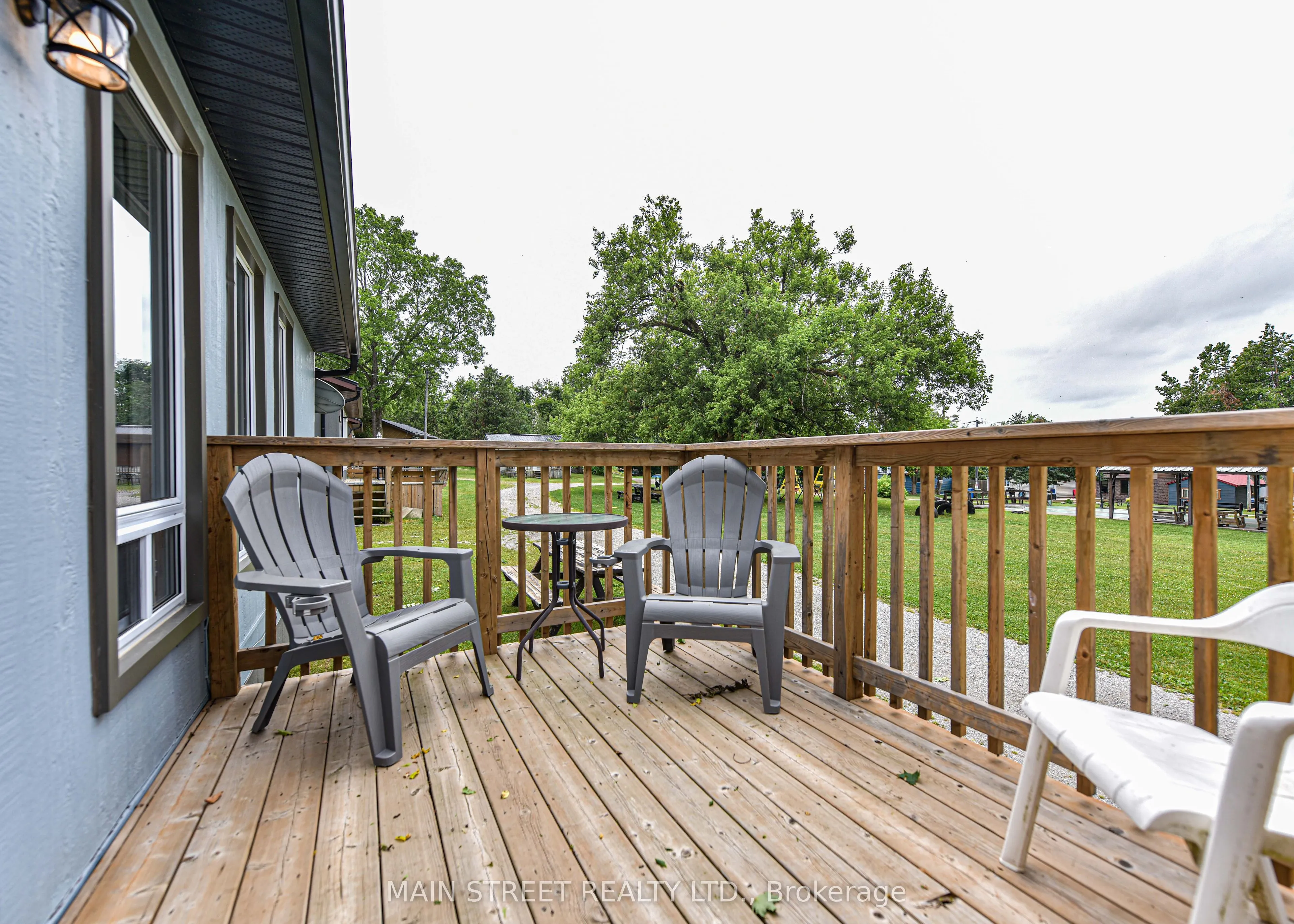 230 Lake Dalrymple Road #20