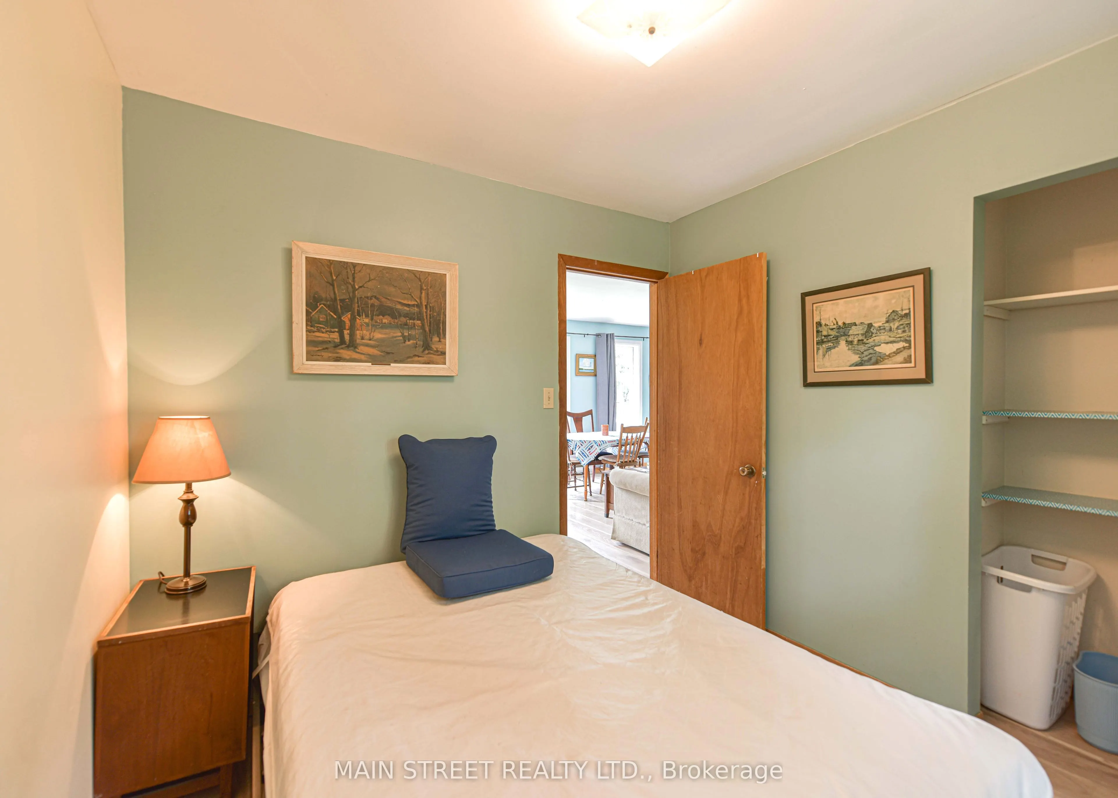 230 Lake Dalrymple Road #20