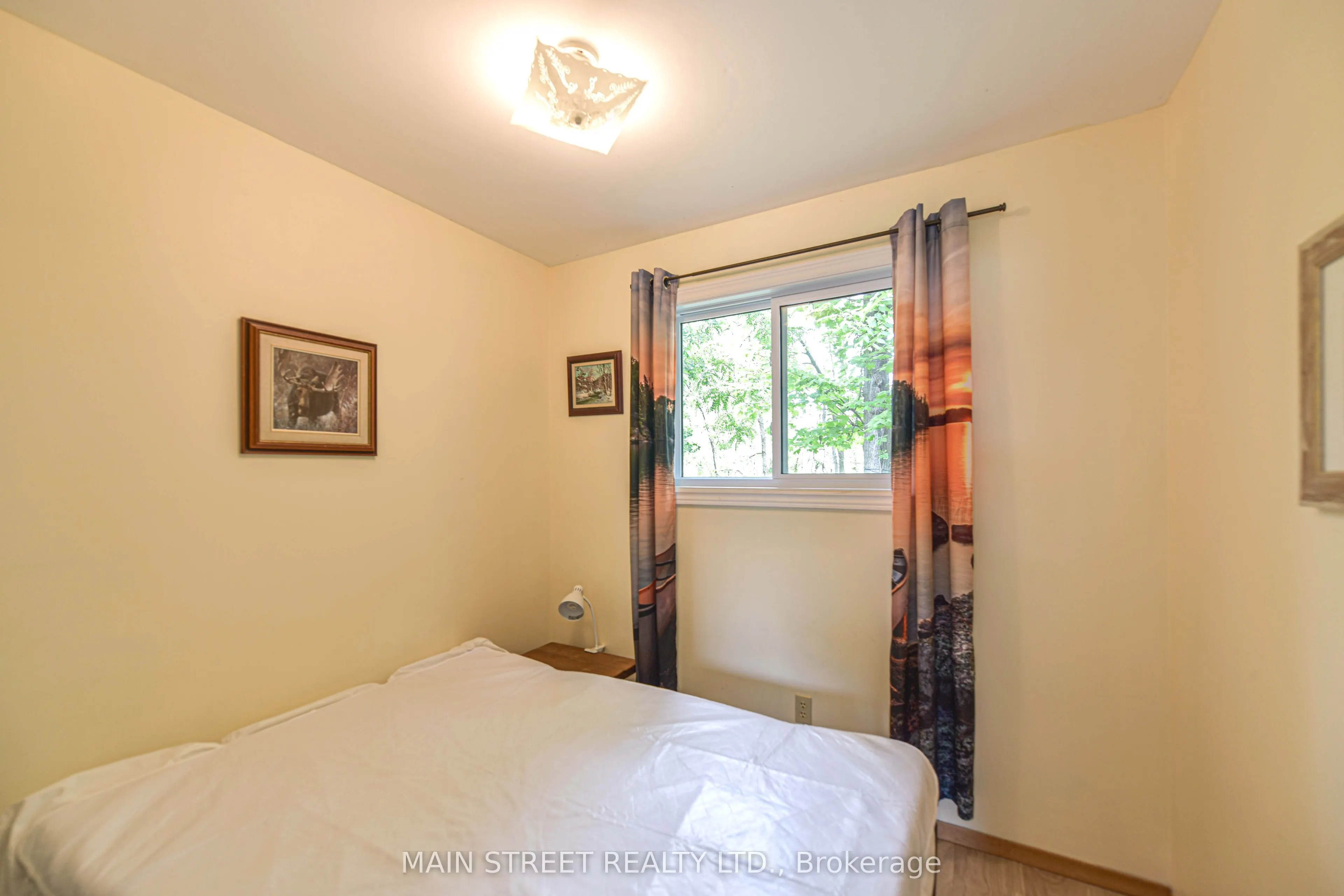 230 Lake Dalrymple Road #20