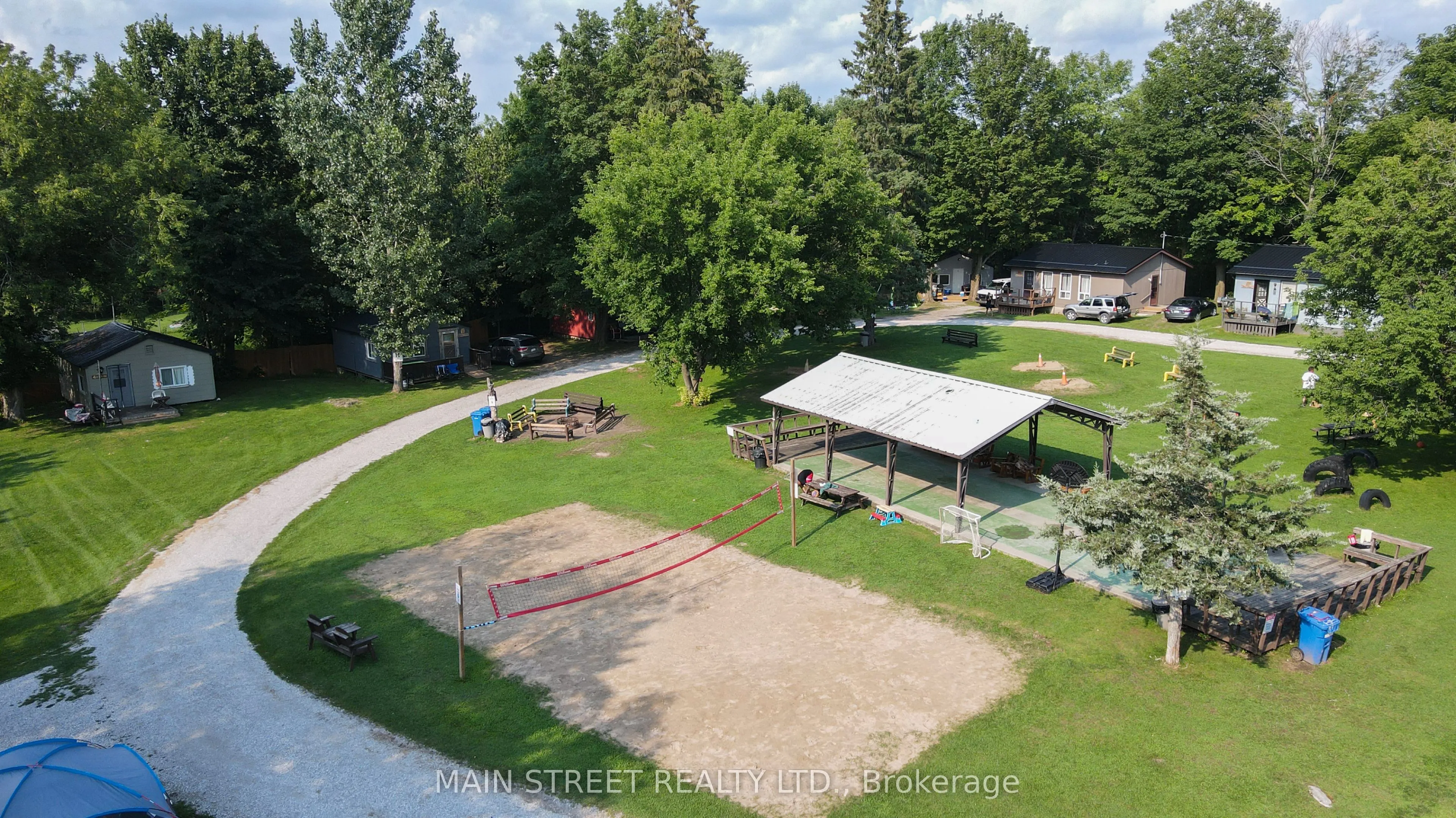 230 Lake Dalrymple Road #20