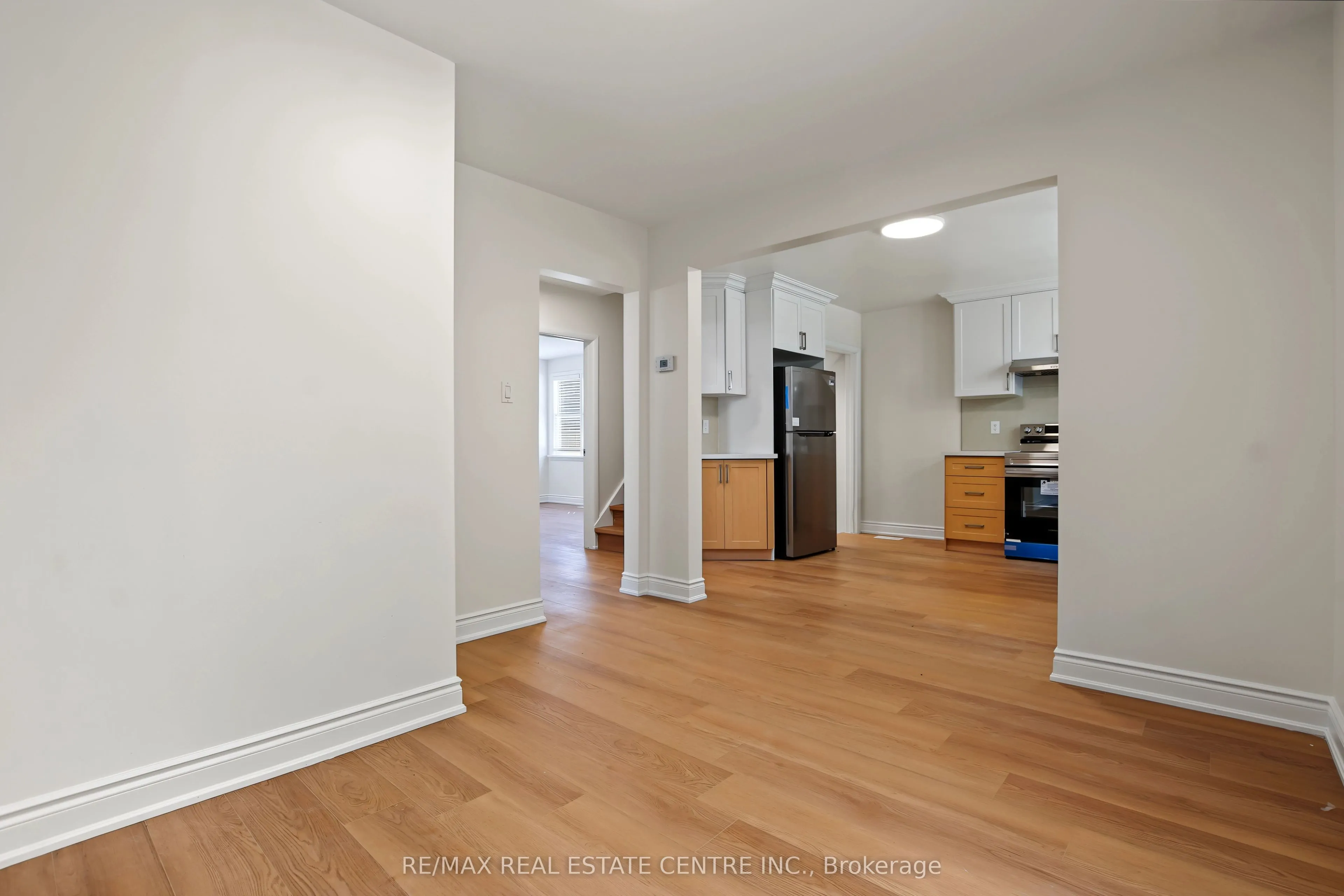 143 Elgin Crescent