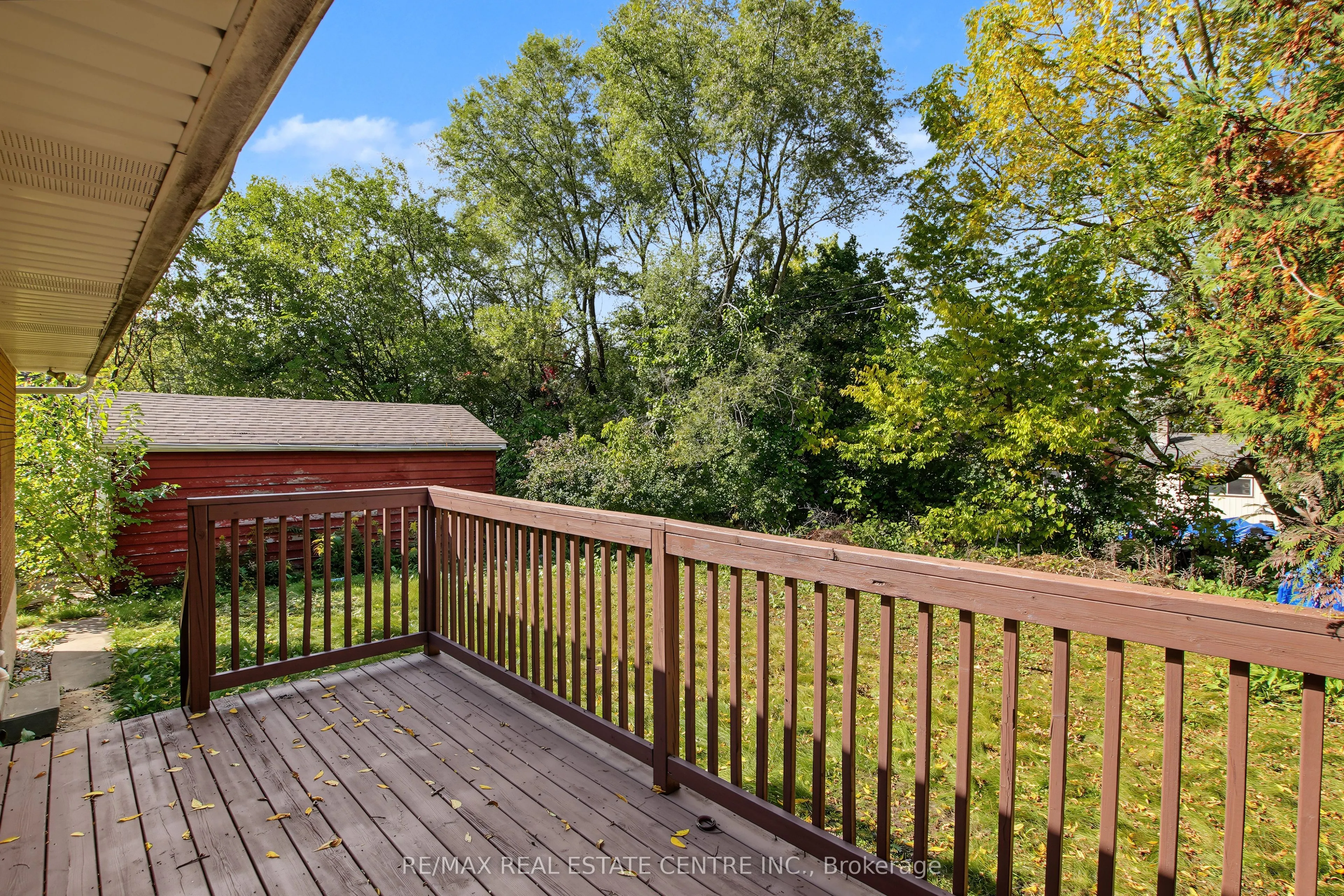 143 Elgin Crescent