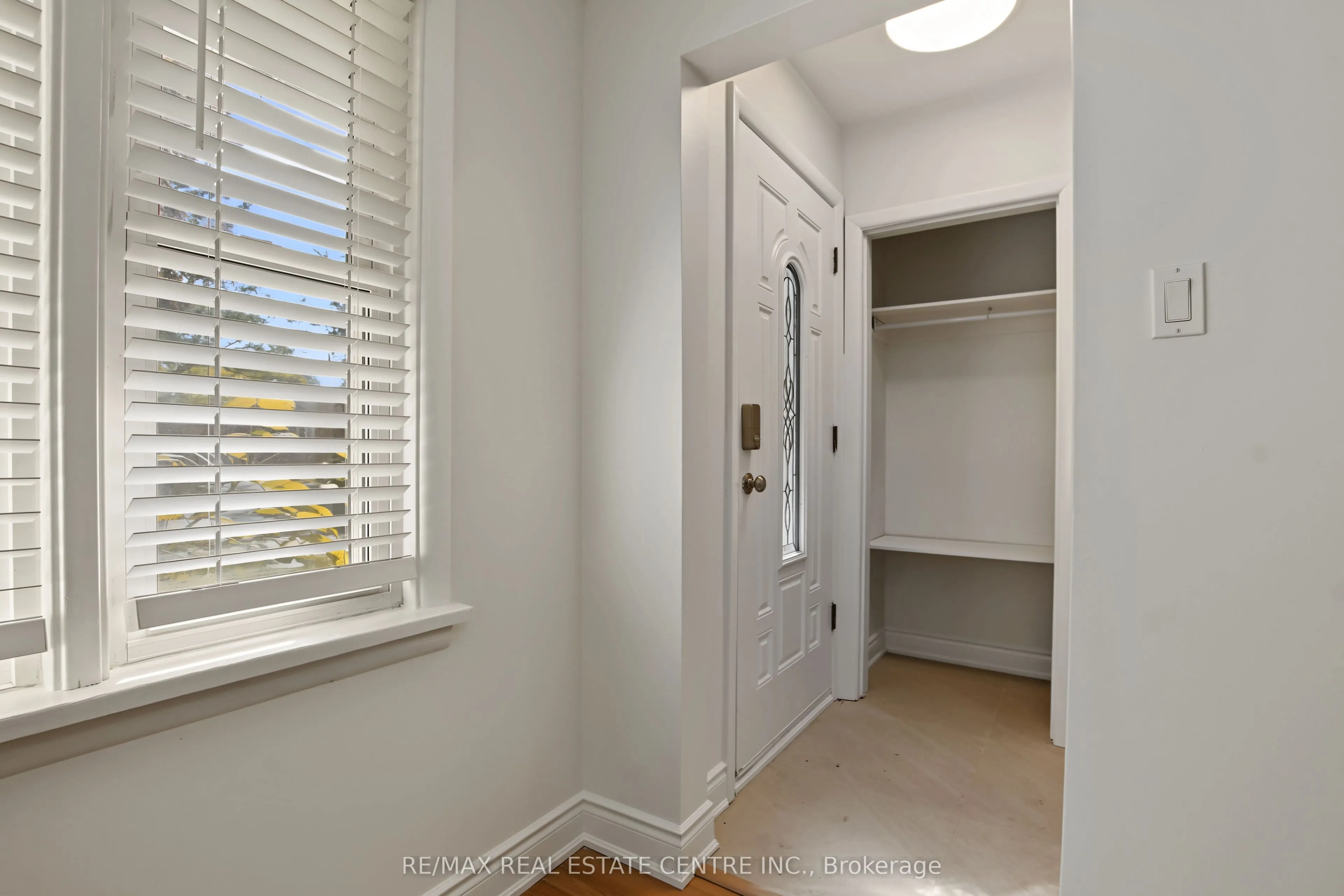 143 Elgin Crescent