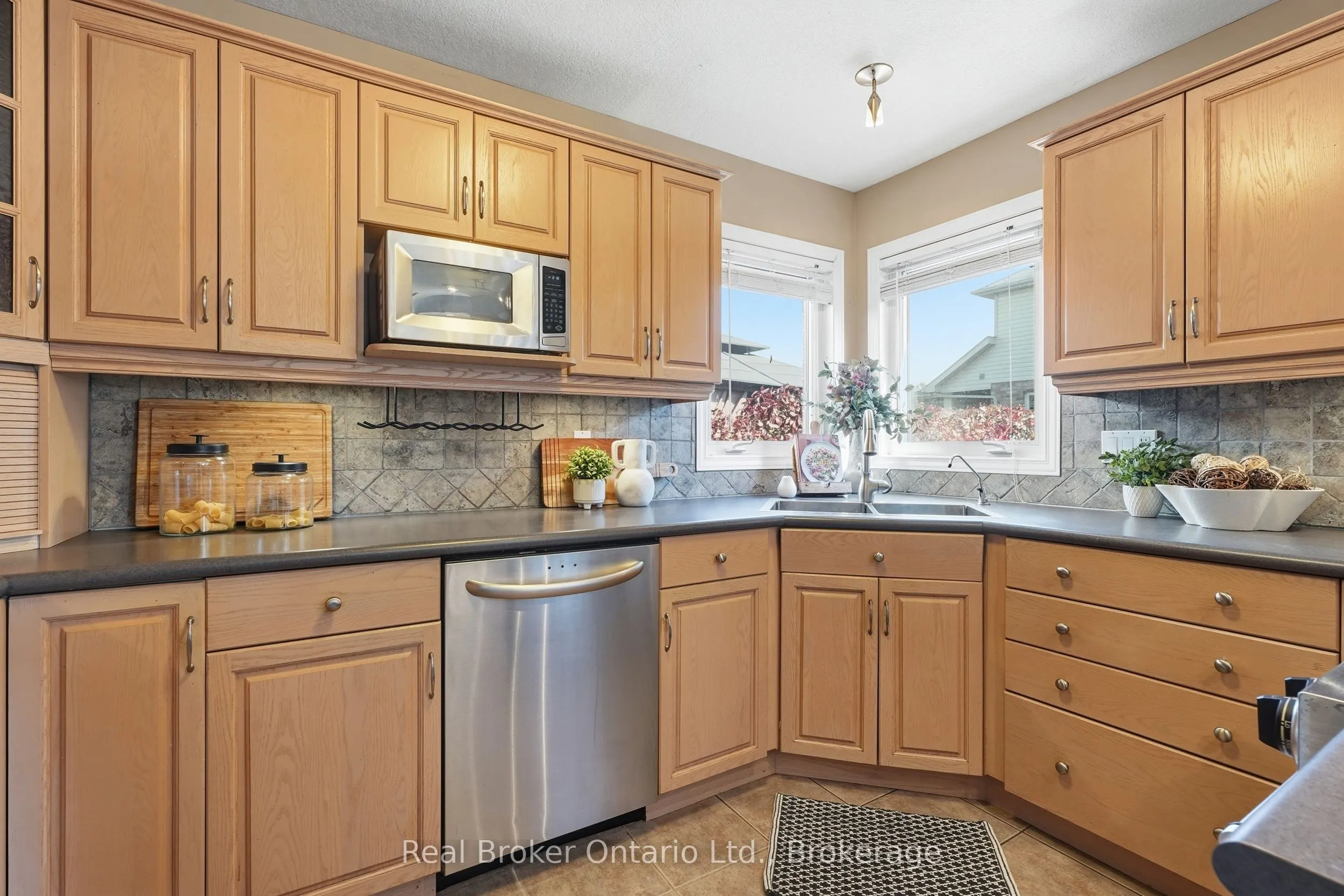 225 Summerfield Drive