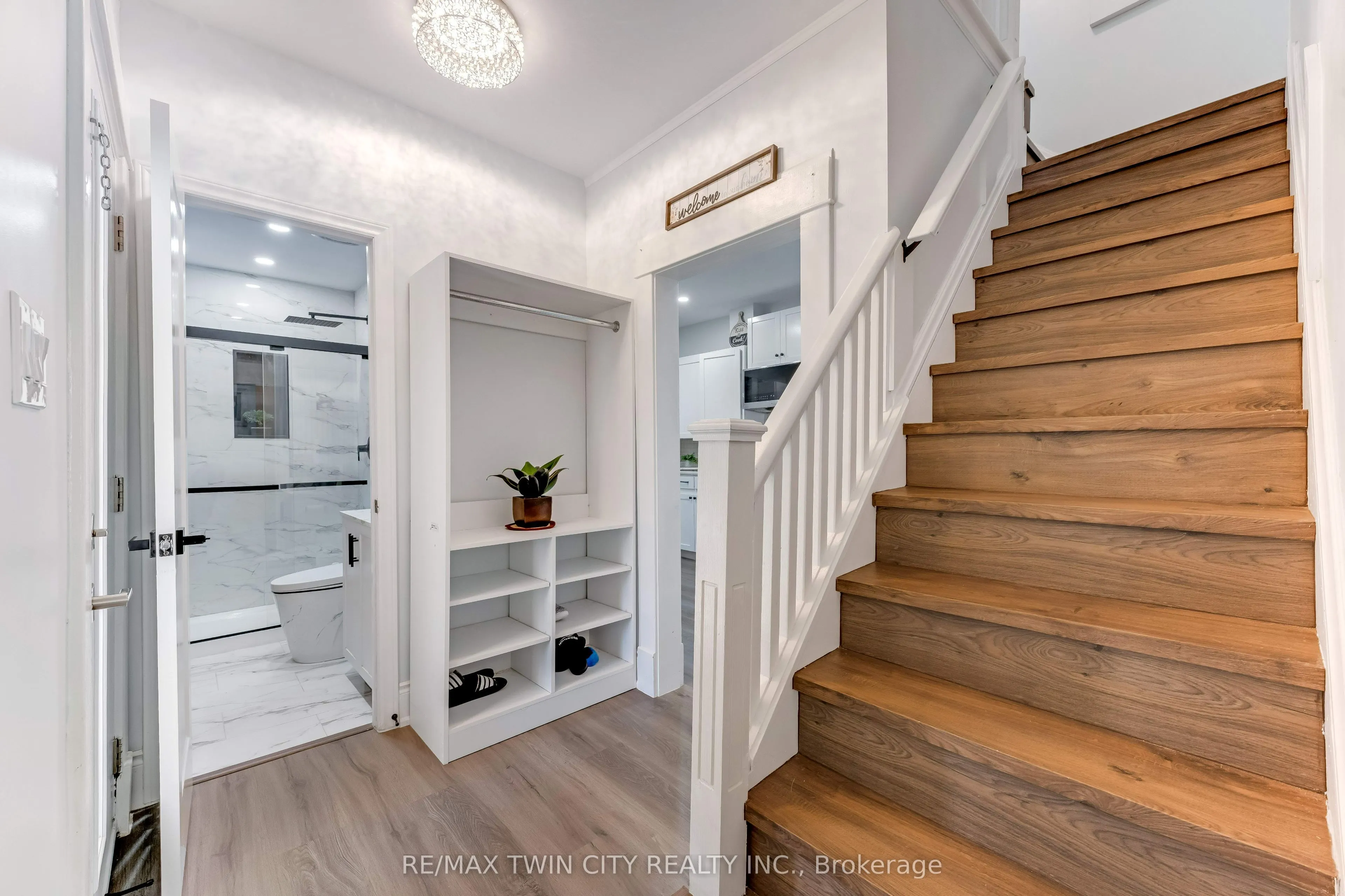 116 Victoria Avenue