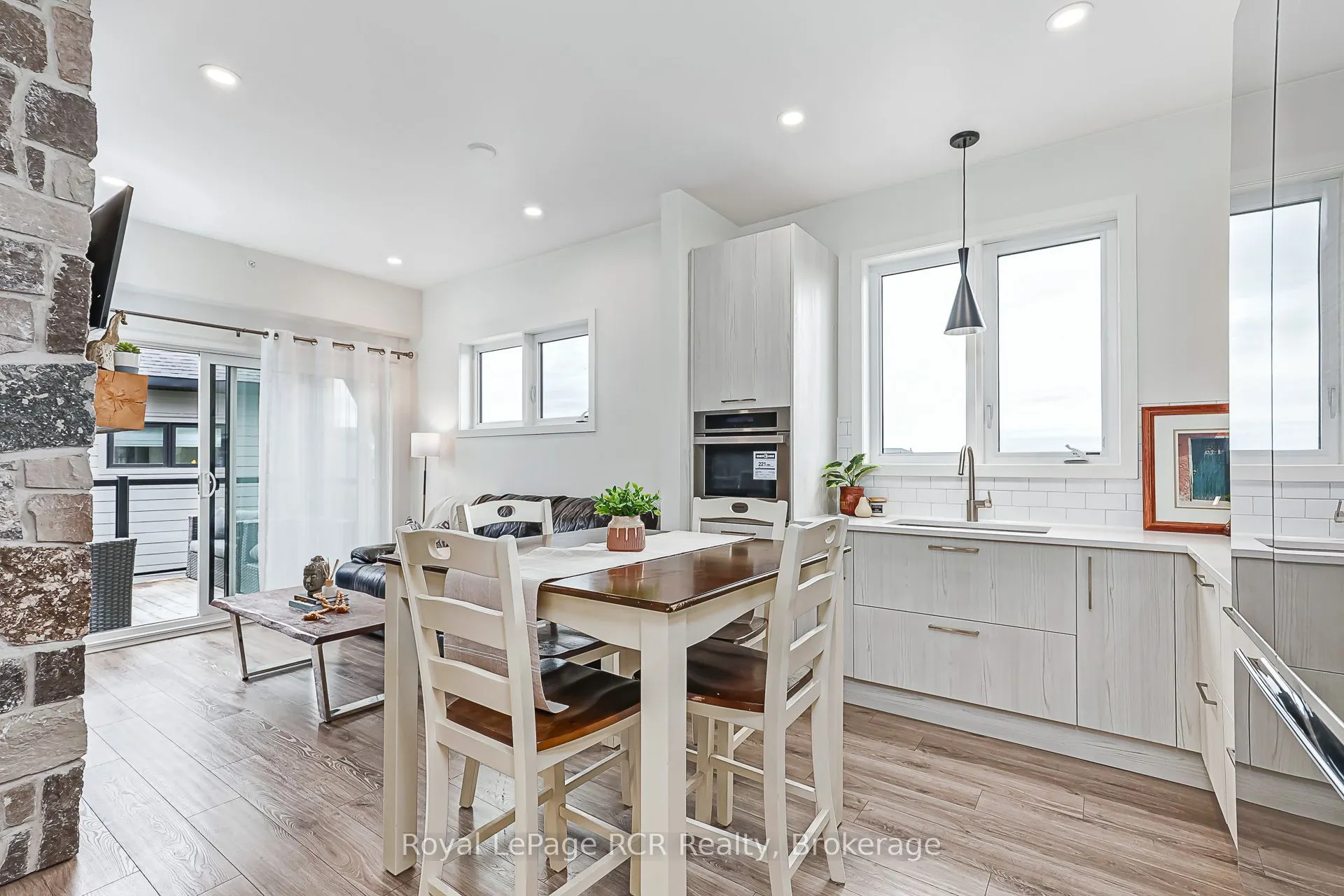20 Beckwith Lane #401