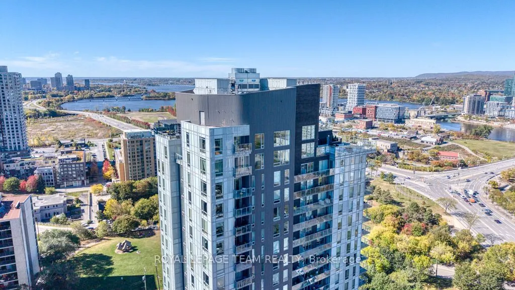 428 Sparks Street #1902