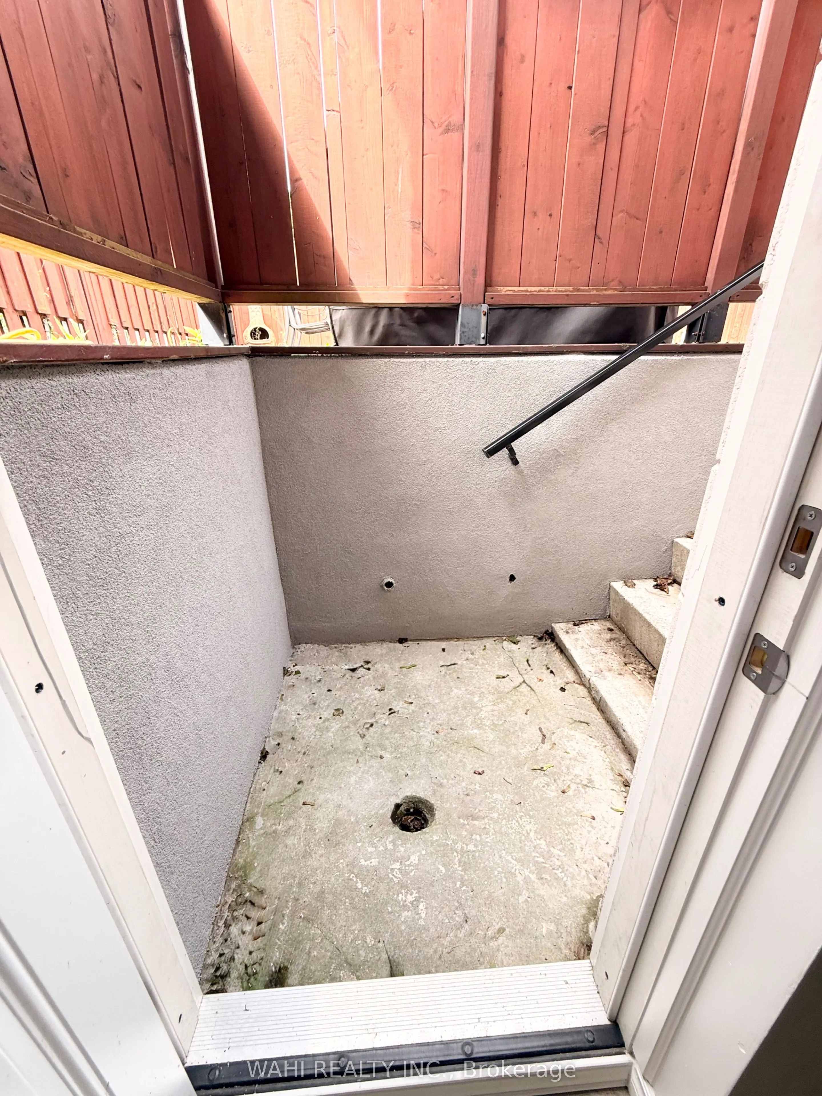 255 CARSON Drive #UNIT 2 - BASEMENT
