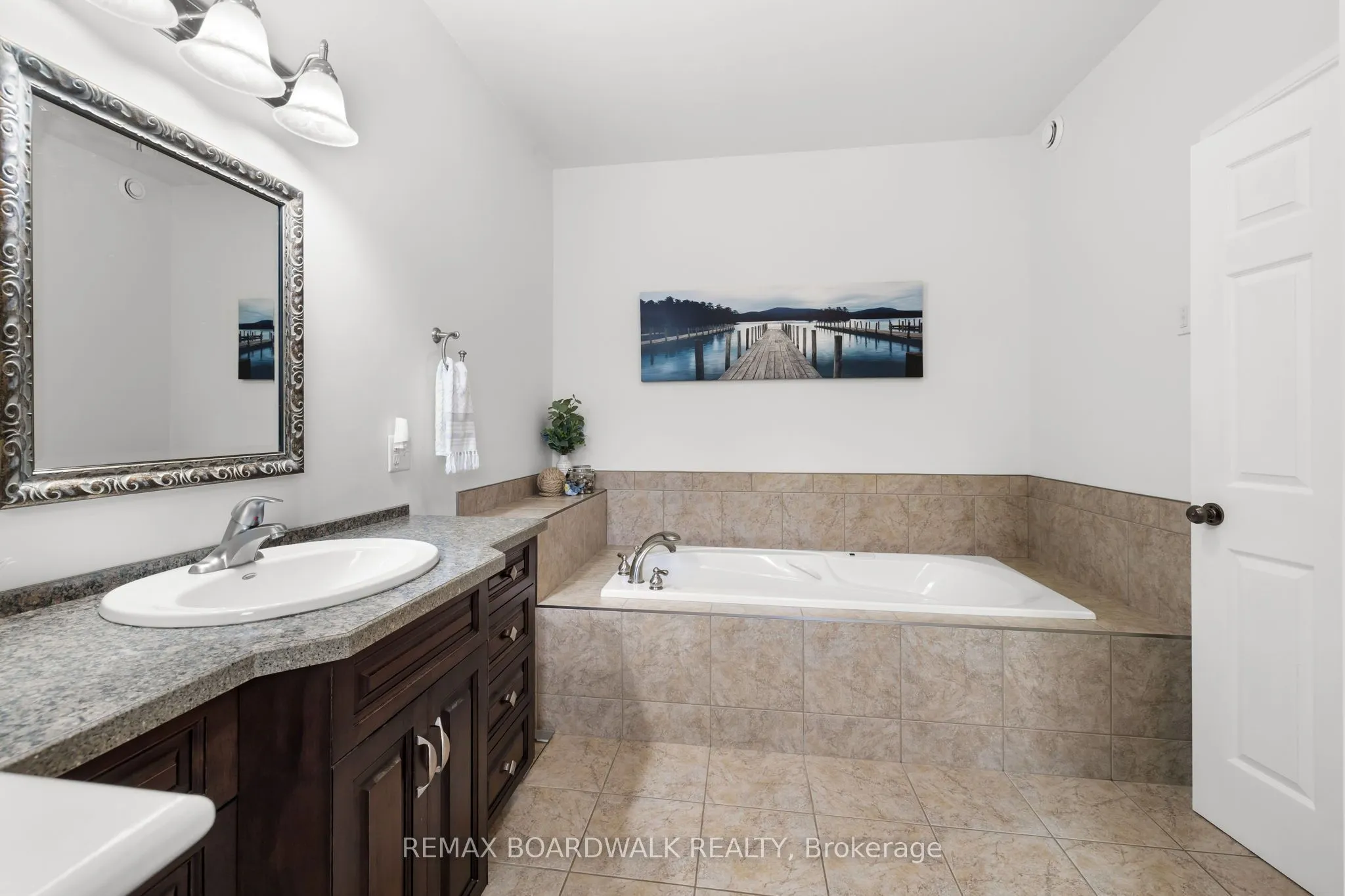 136 Macpherson Way