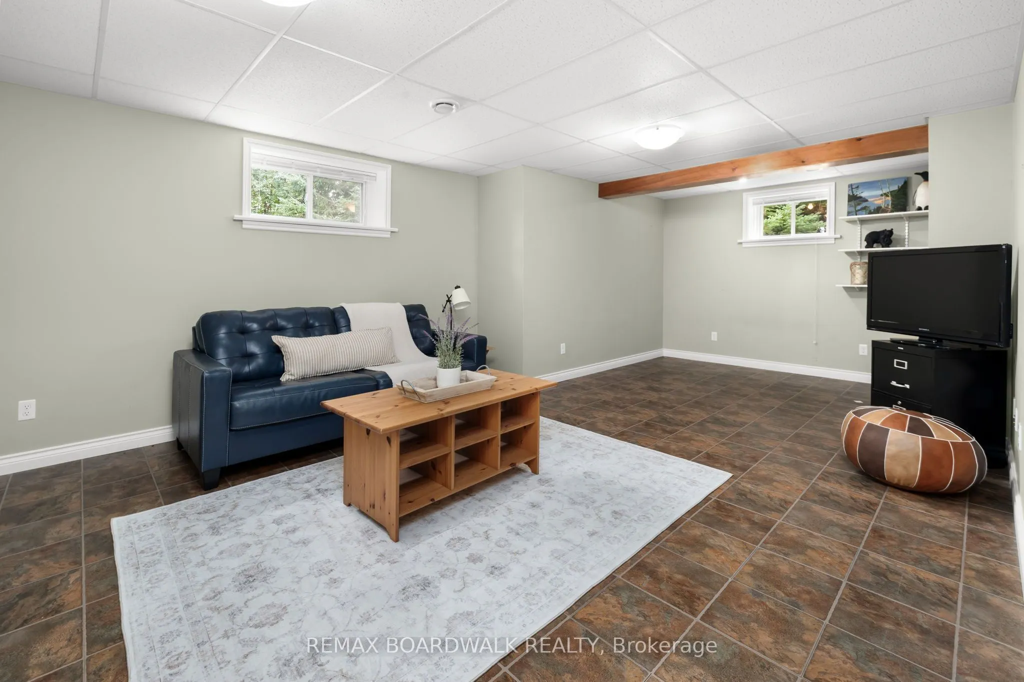 136 Macpherson Way