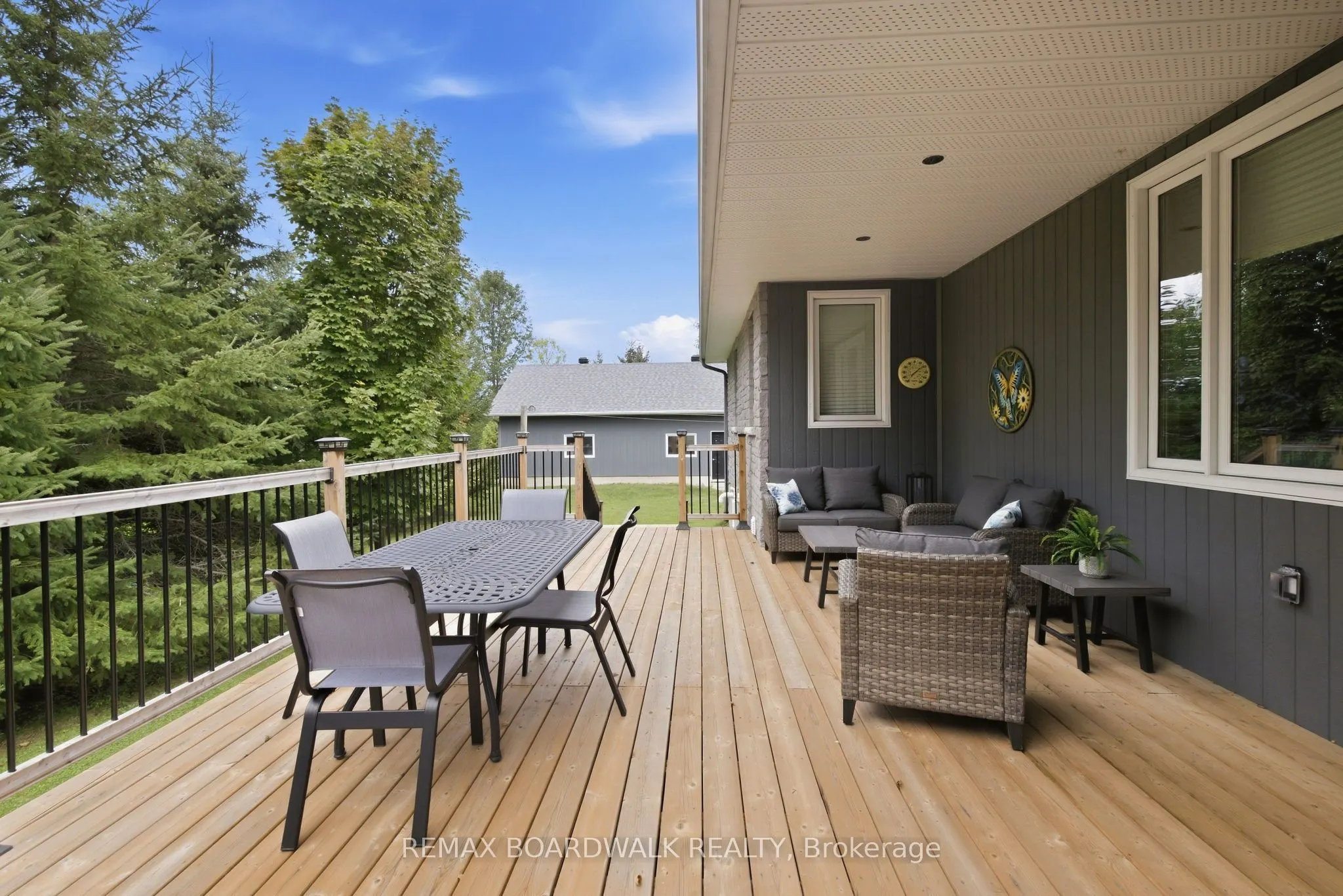 136 Macpherson Way