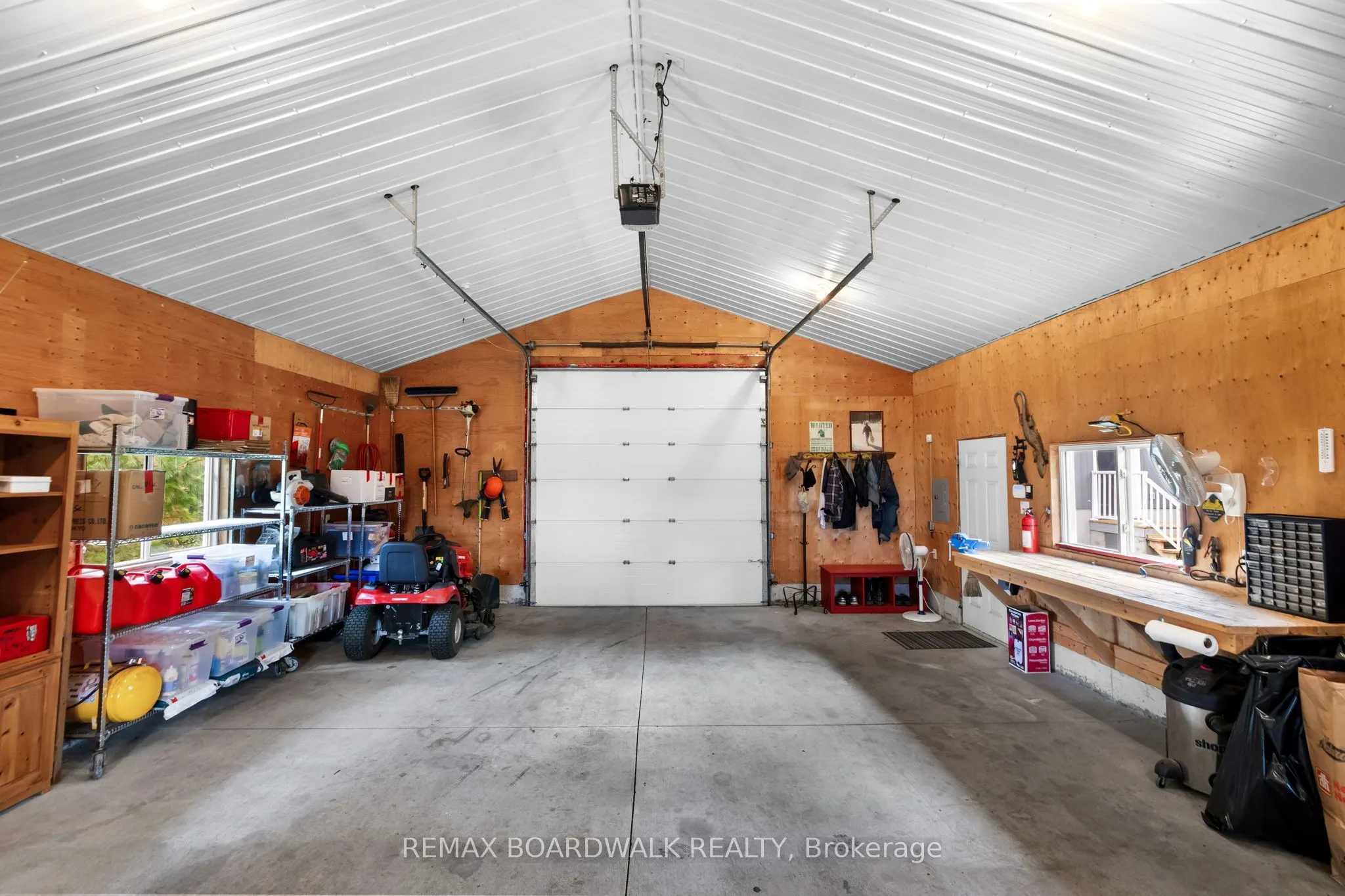 136 Macpherson Way