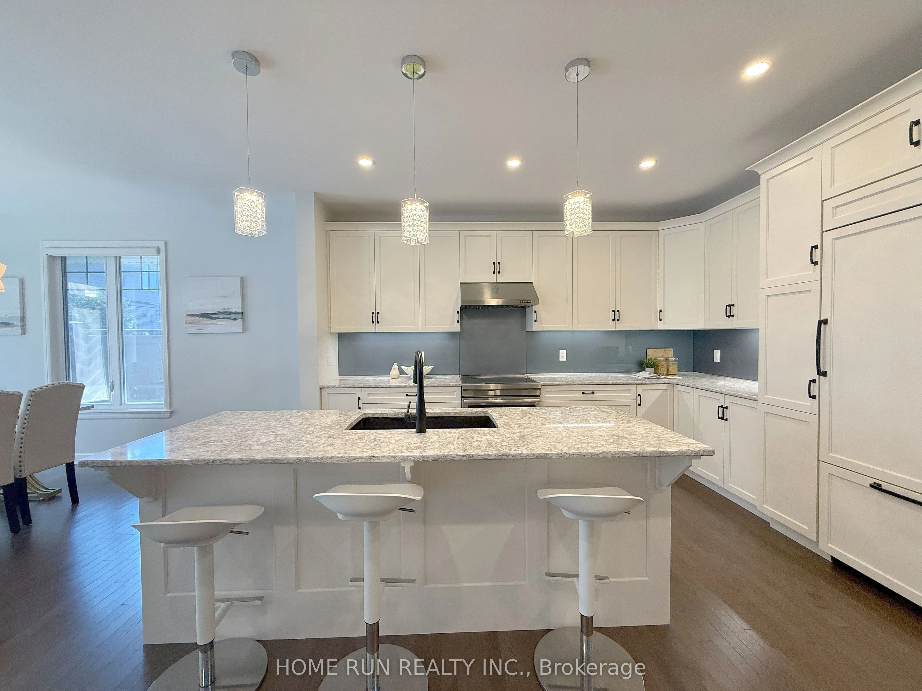 322 Lysander Place