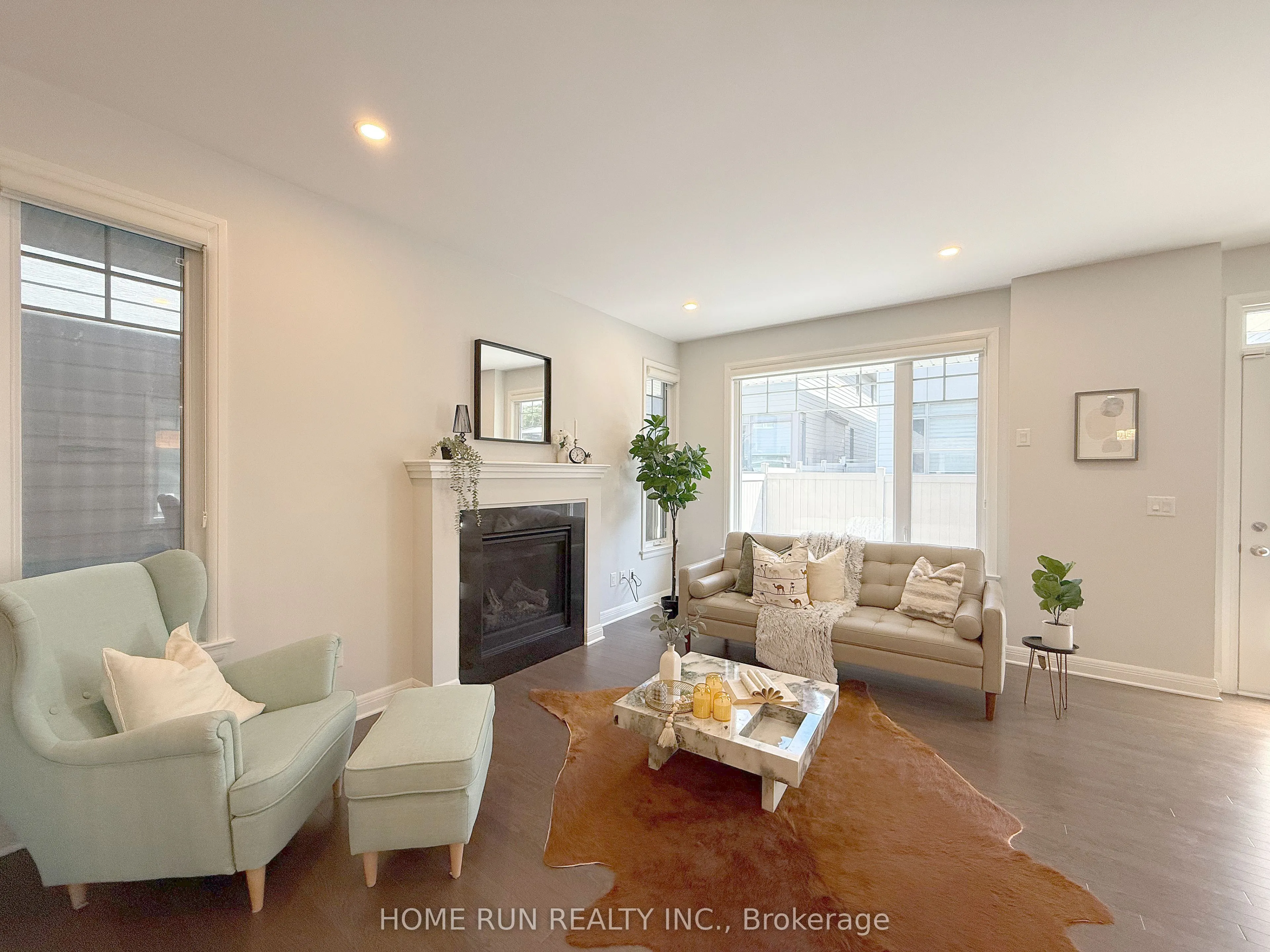 322 Lysander Place