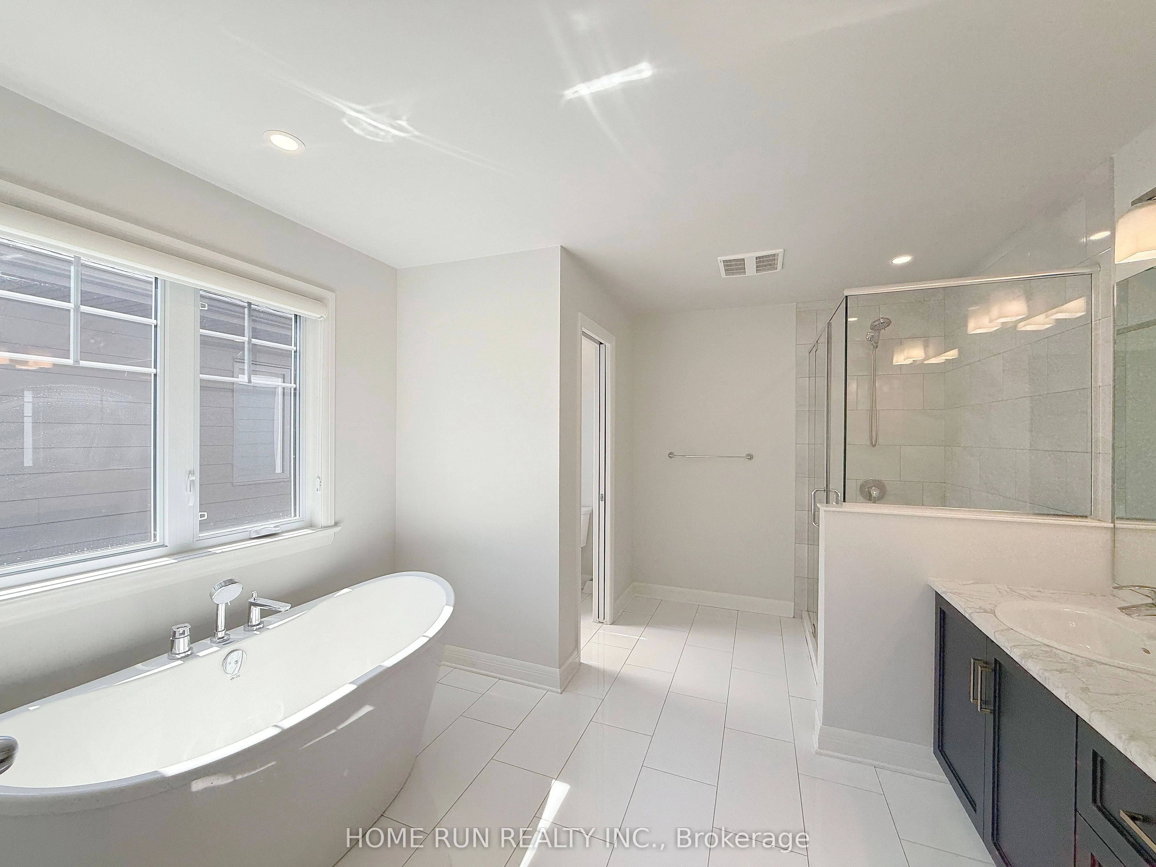 322 Lysander Place