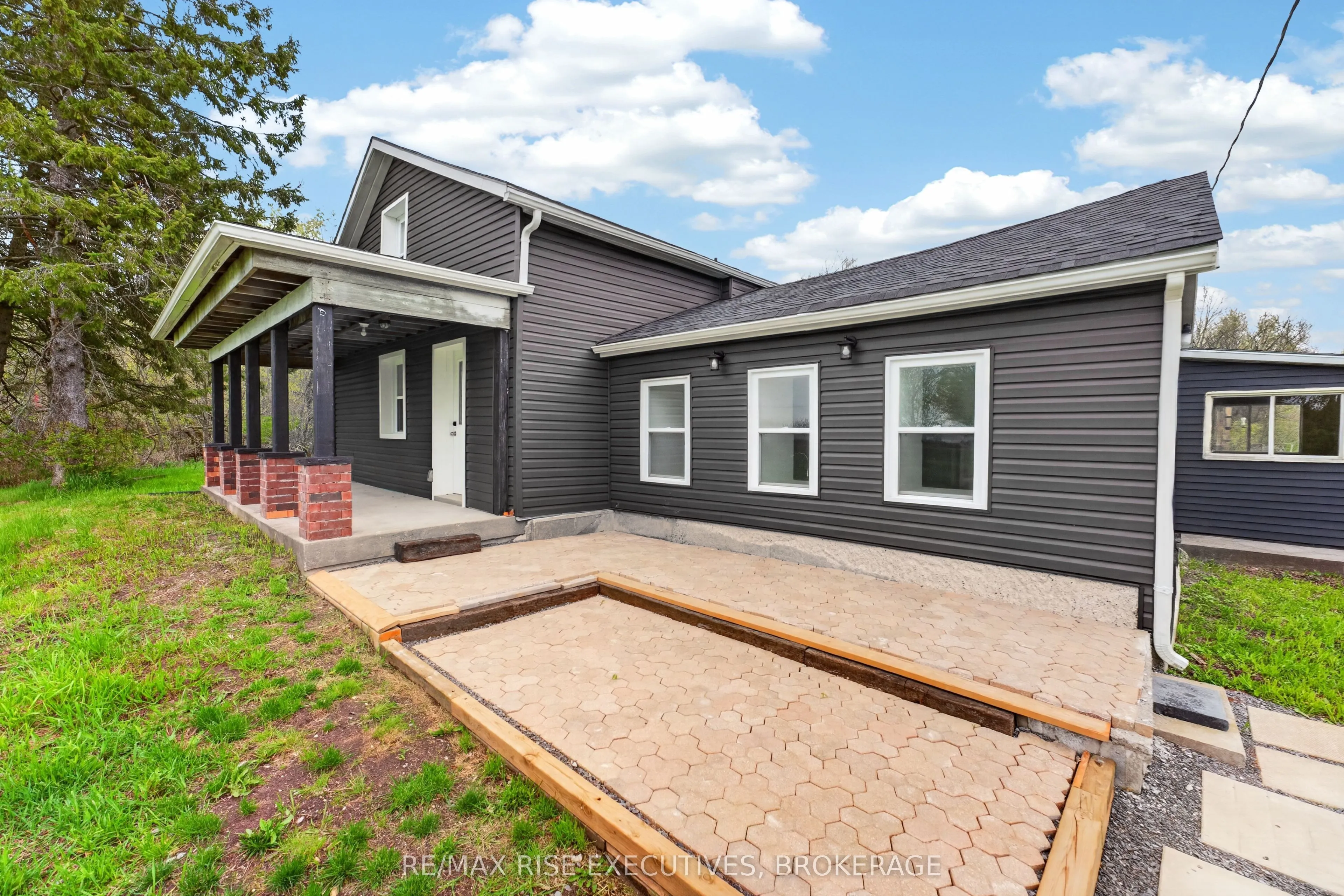 750 Moira Road