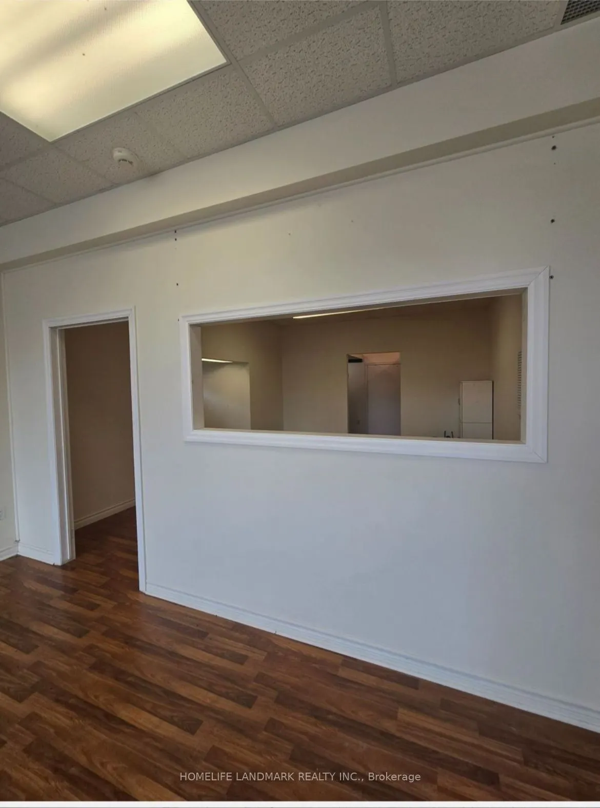 183 Main Street E #E