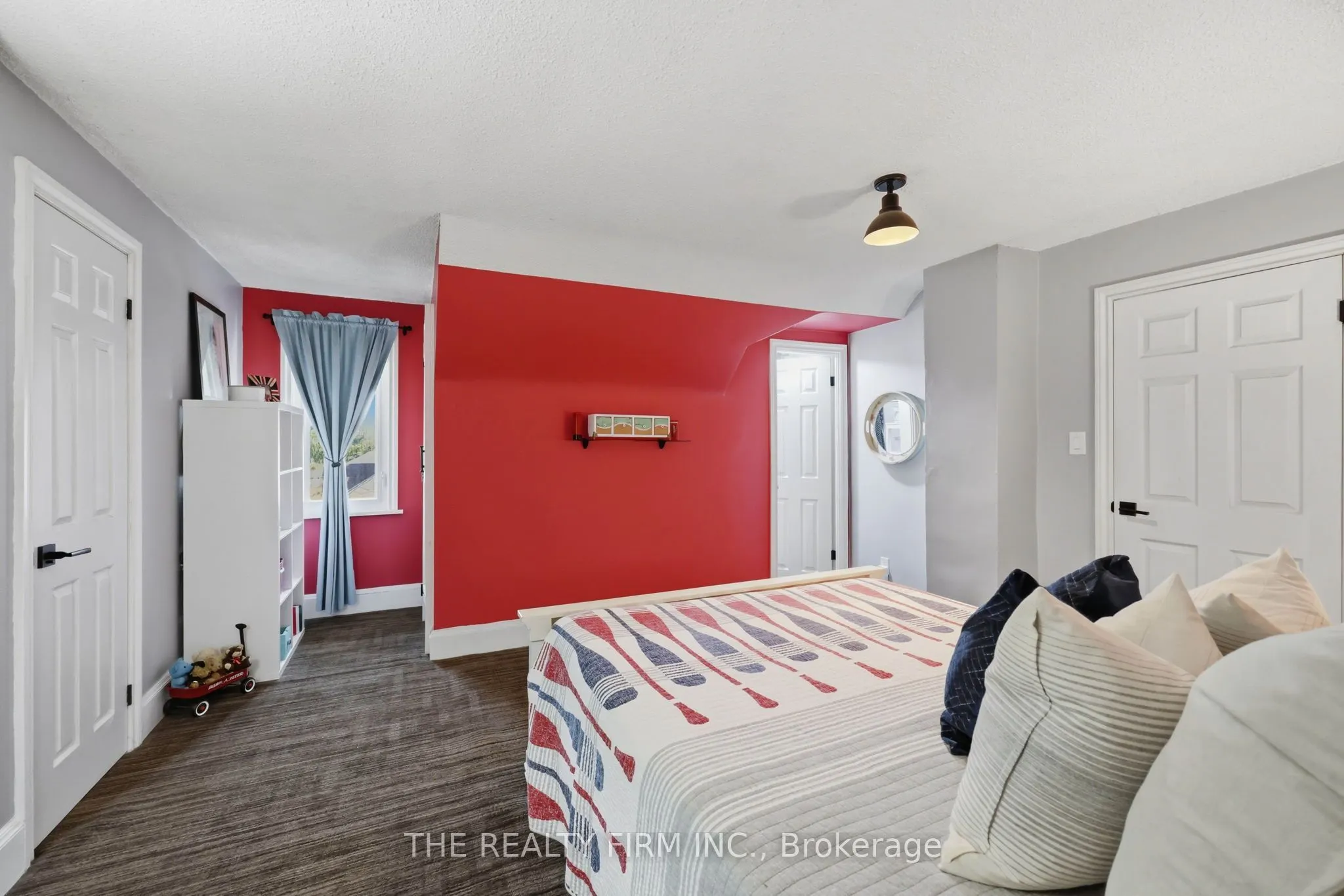 28 Thomas Janes Drive