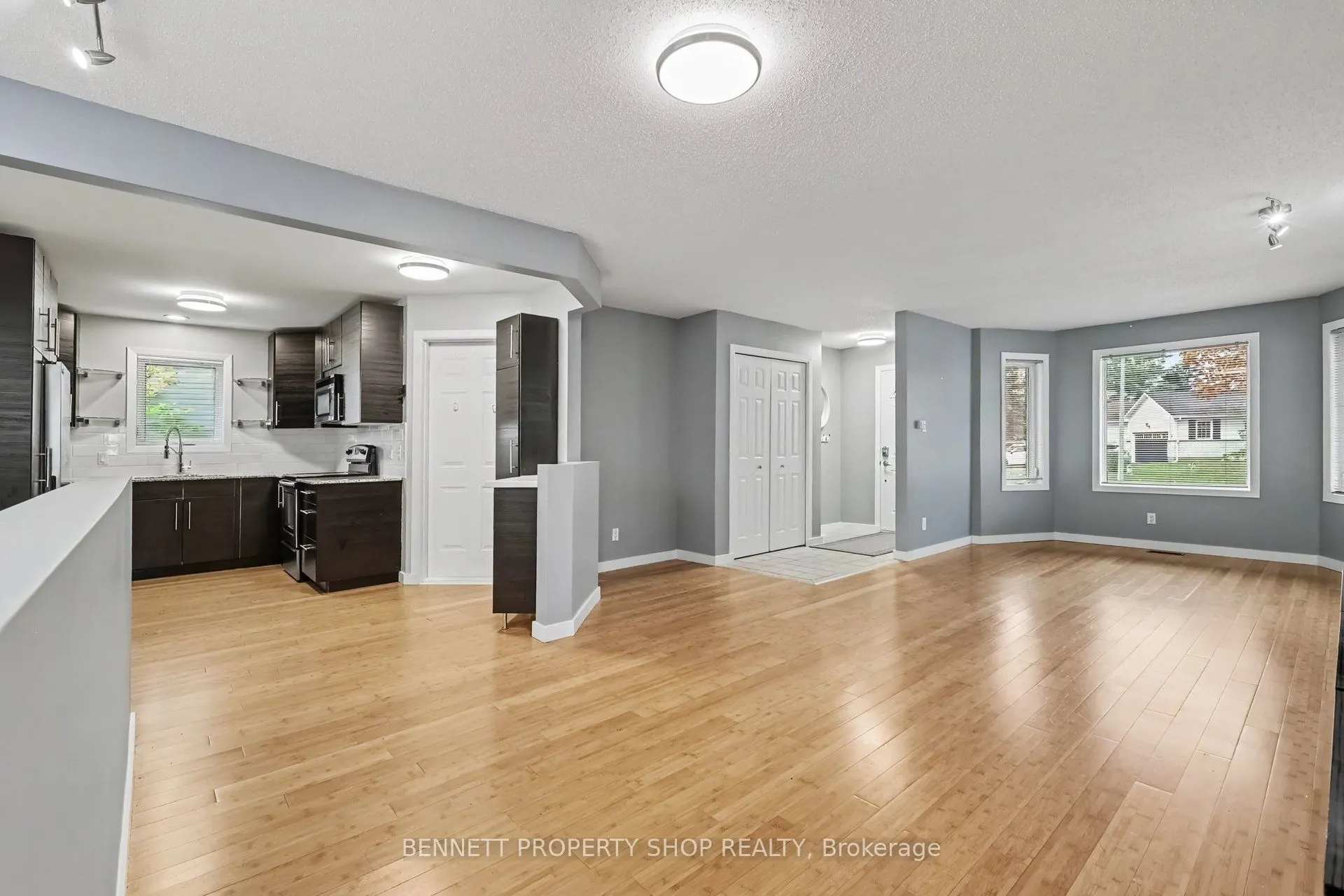 13 Candow Crescent