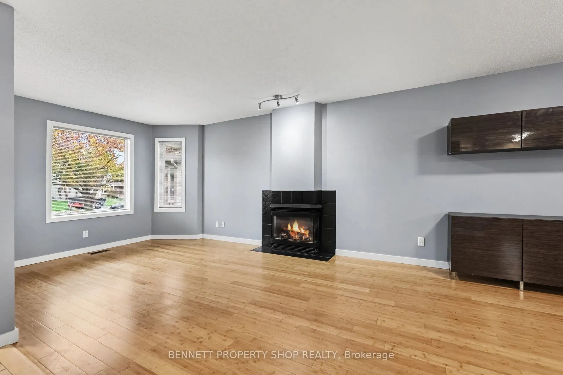 13 Candow Crescent