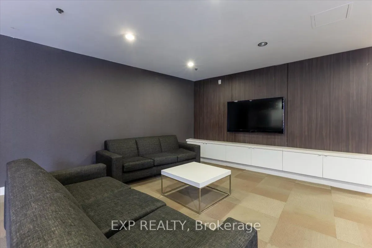 340 McLeod Street #641