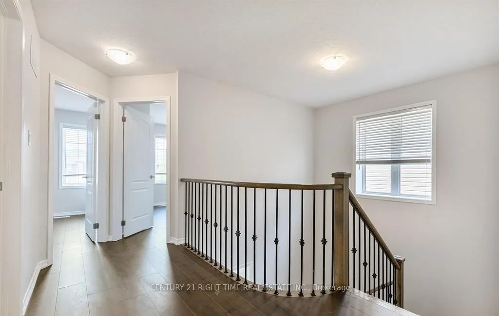 25 Munro Circle