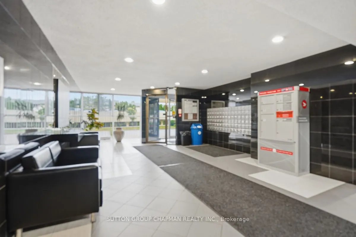 127 Belmont Drive #403