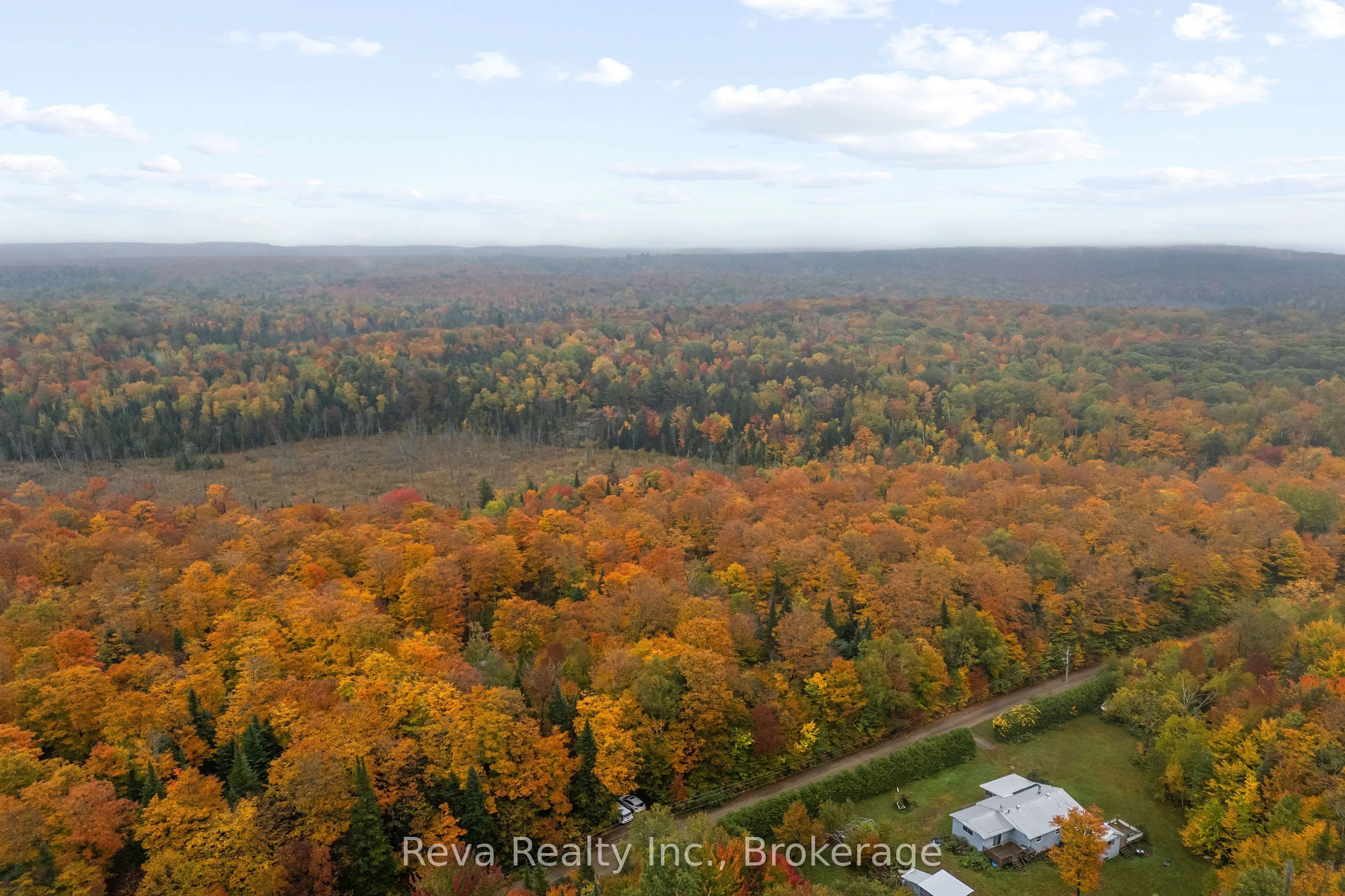 595 Old Diamond Lake Road