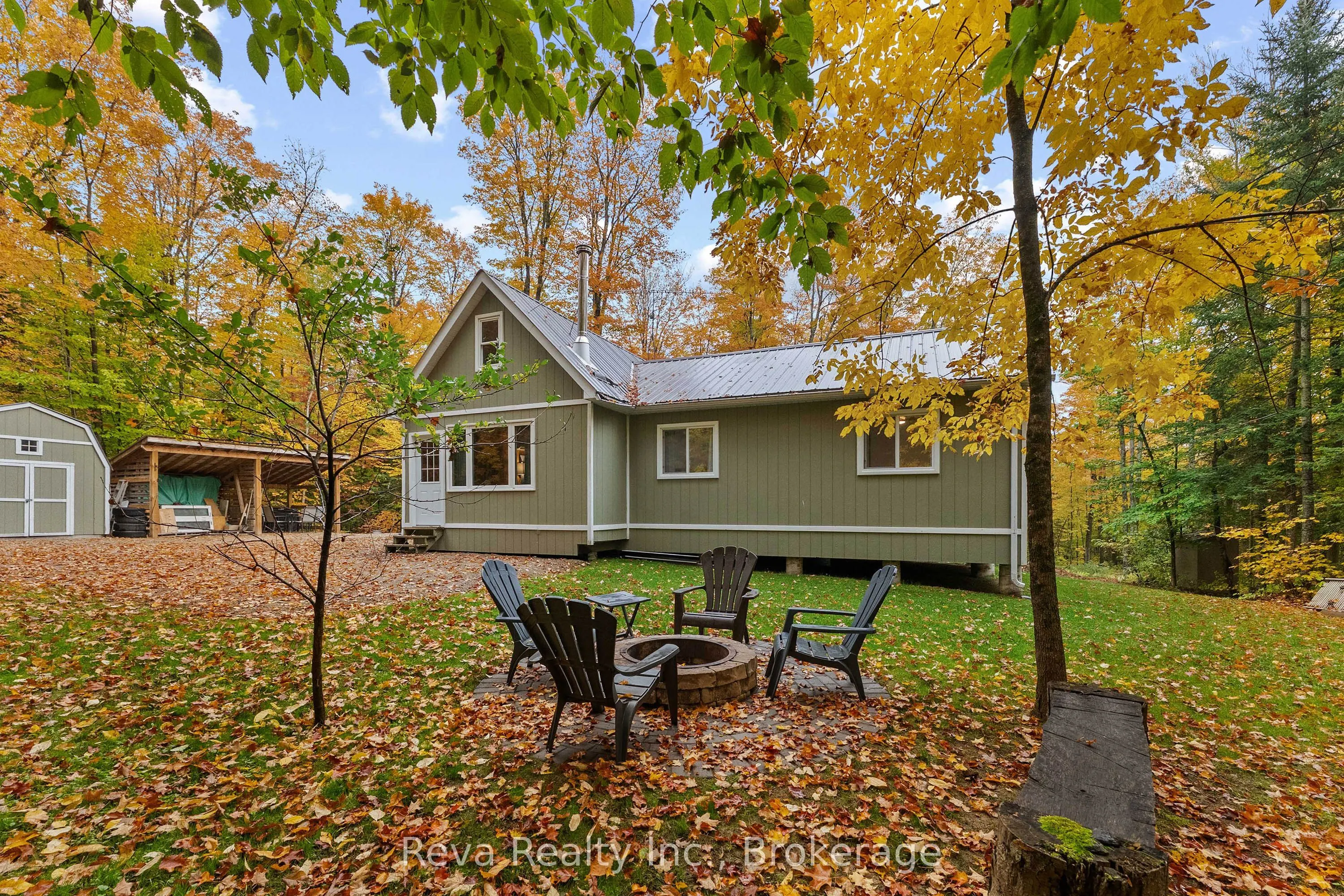 595 Old Diamond Lake Road