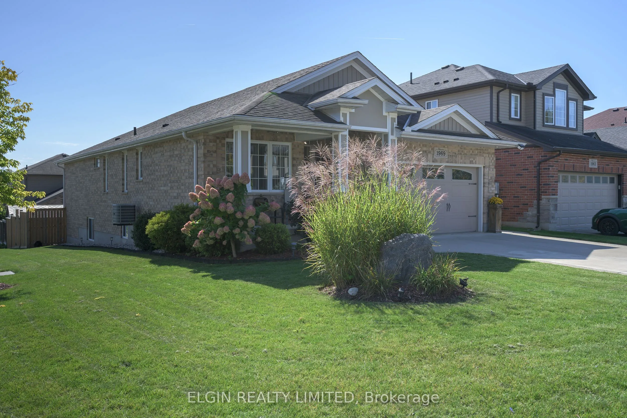 1969 Frederick Crescent