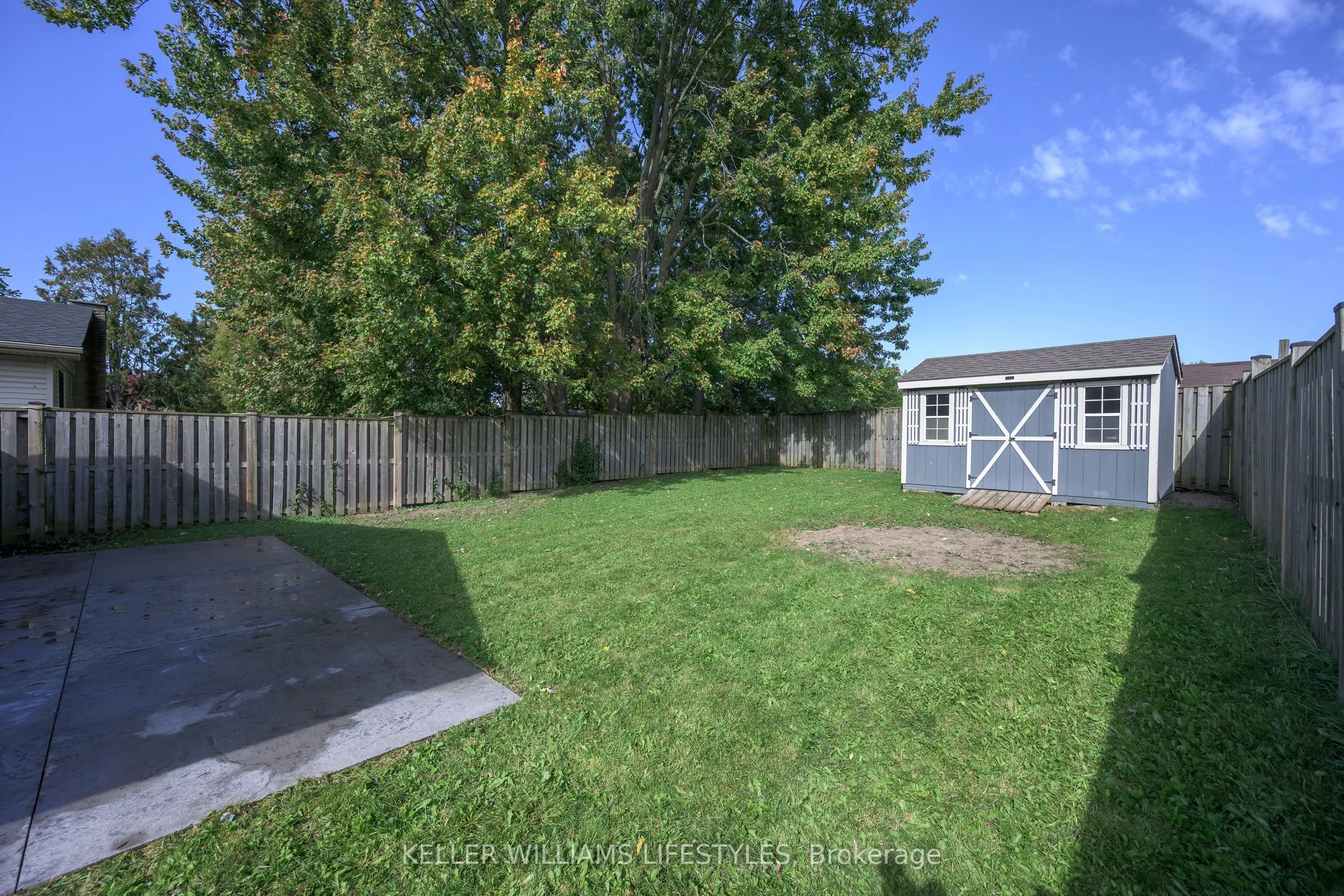 42 Stroud Crescent