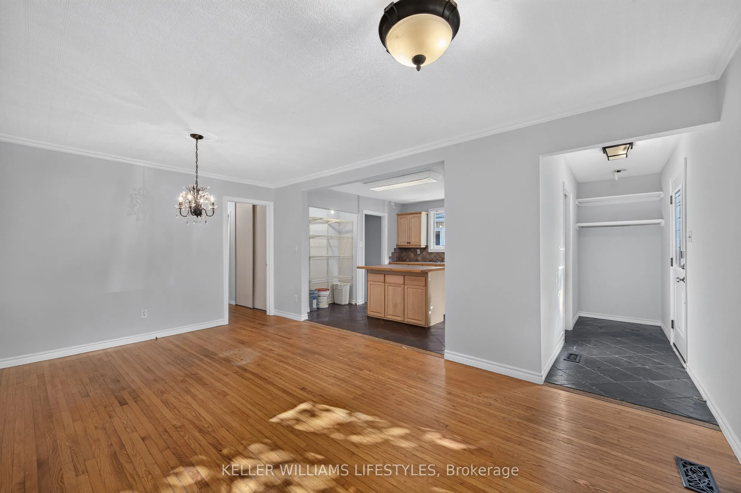 42 Stroud Crescent