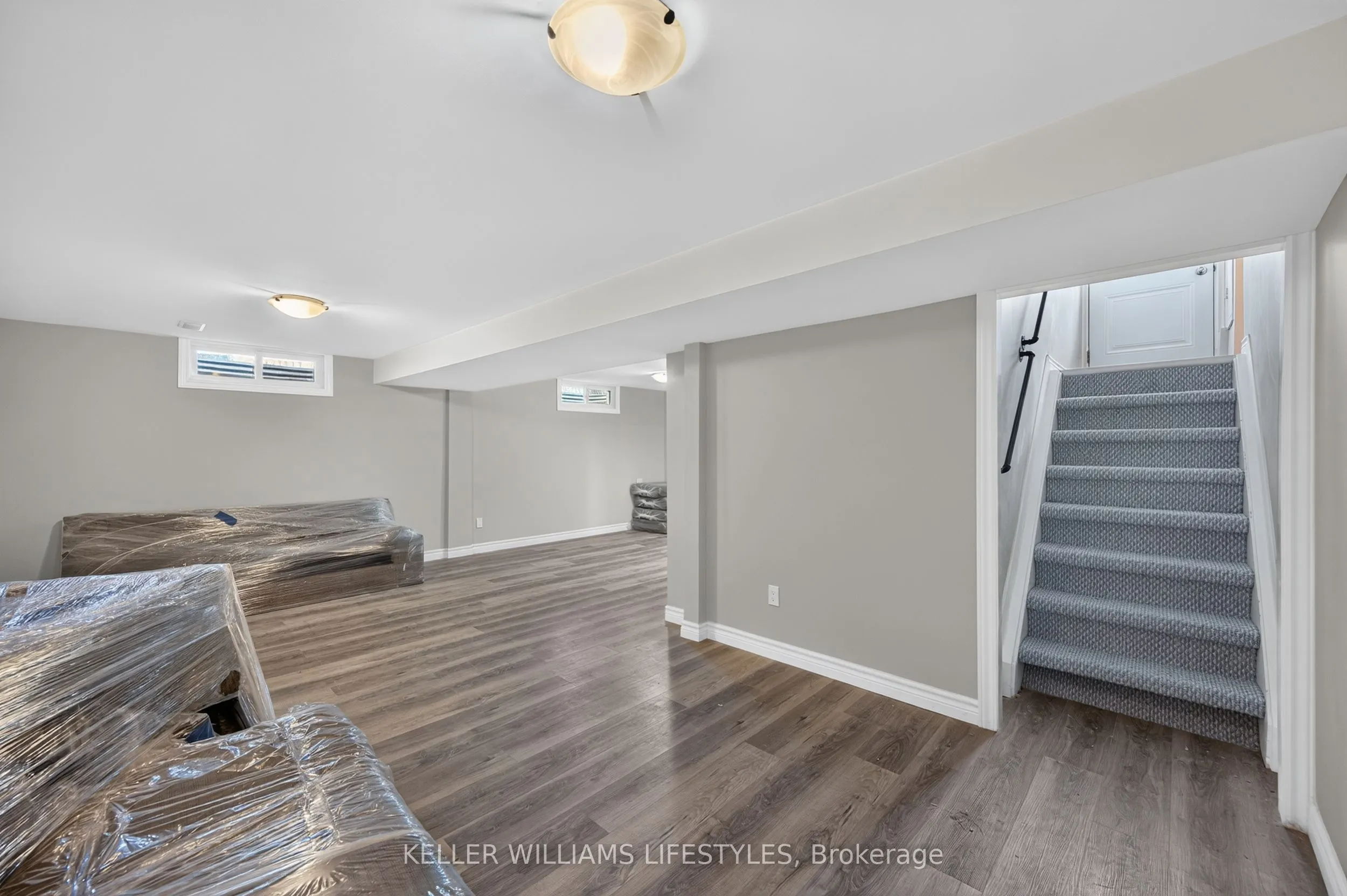 42 Stroud Crescent