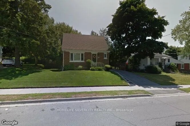 327 Victoria Avenue