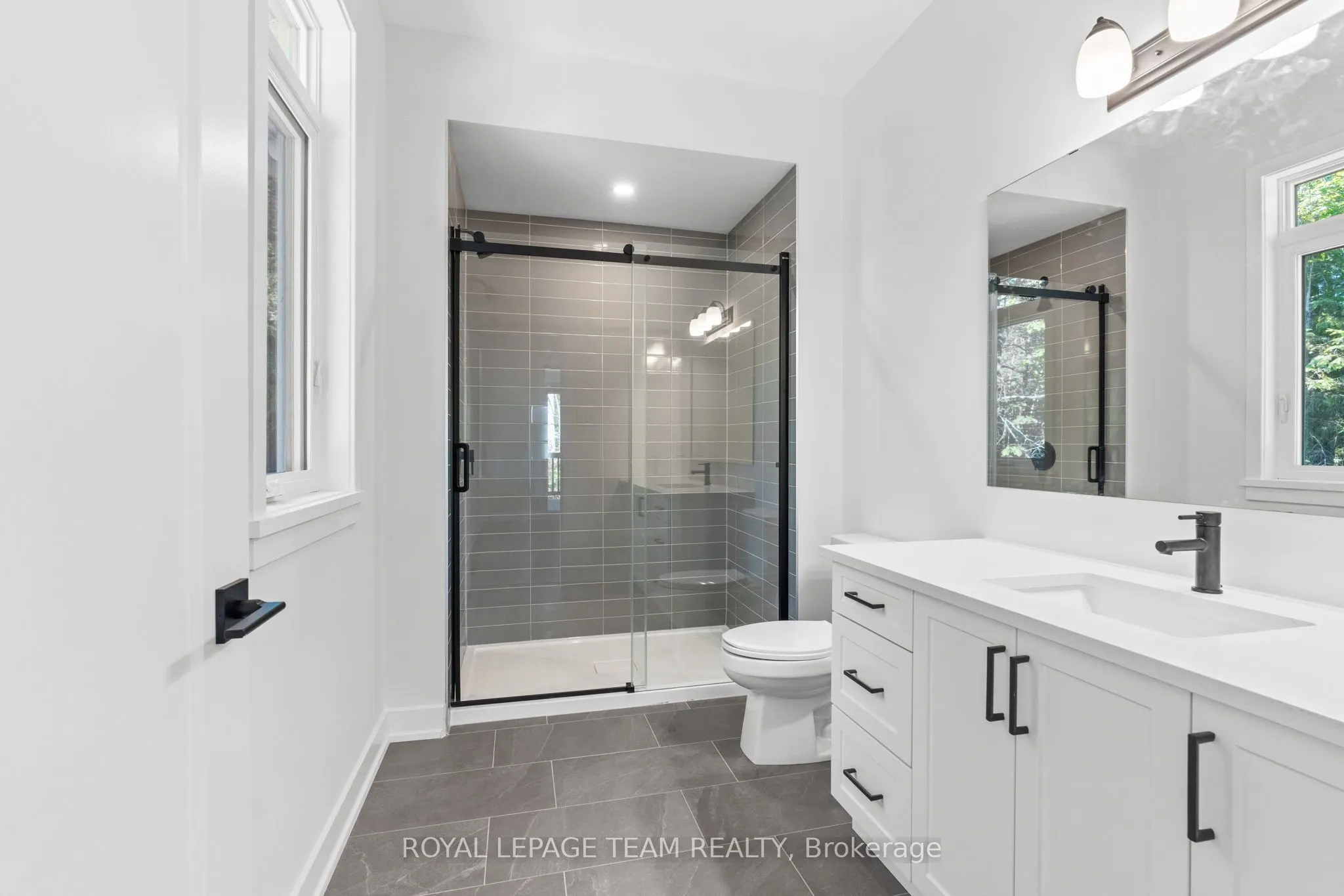 13 Irvin Woermke Street