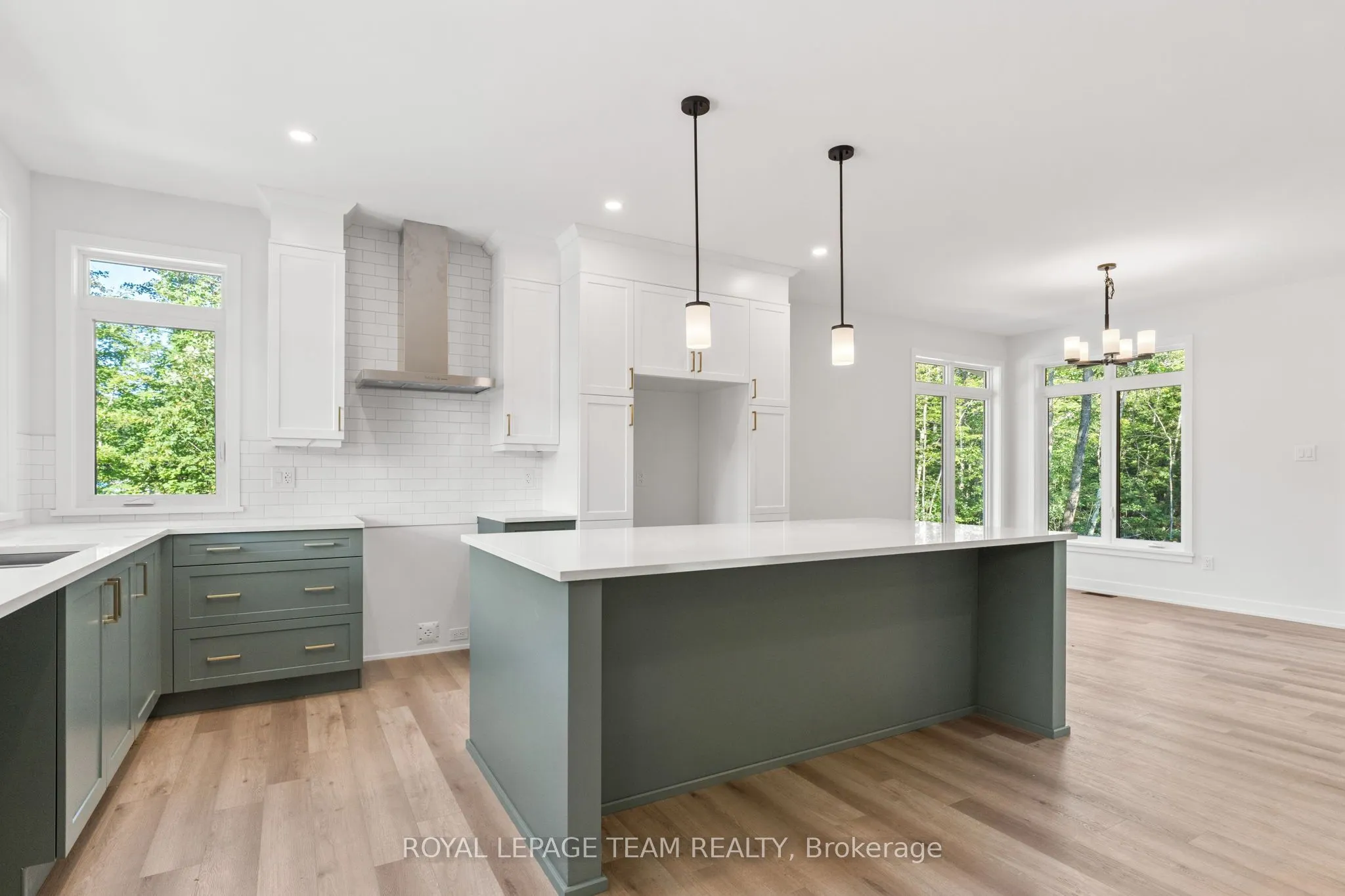 13 Irvin Woermke Street