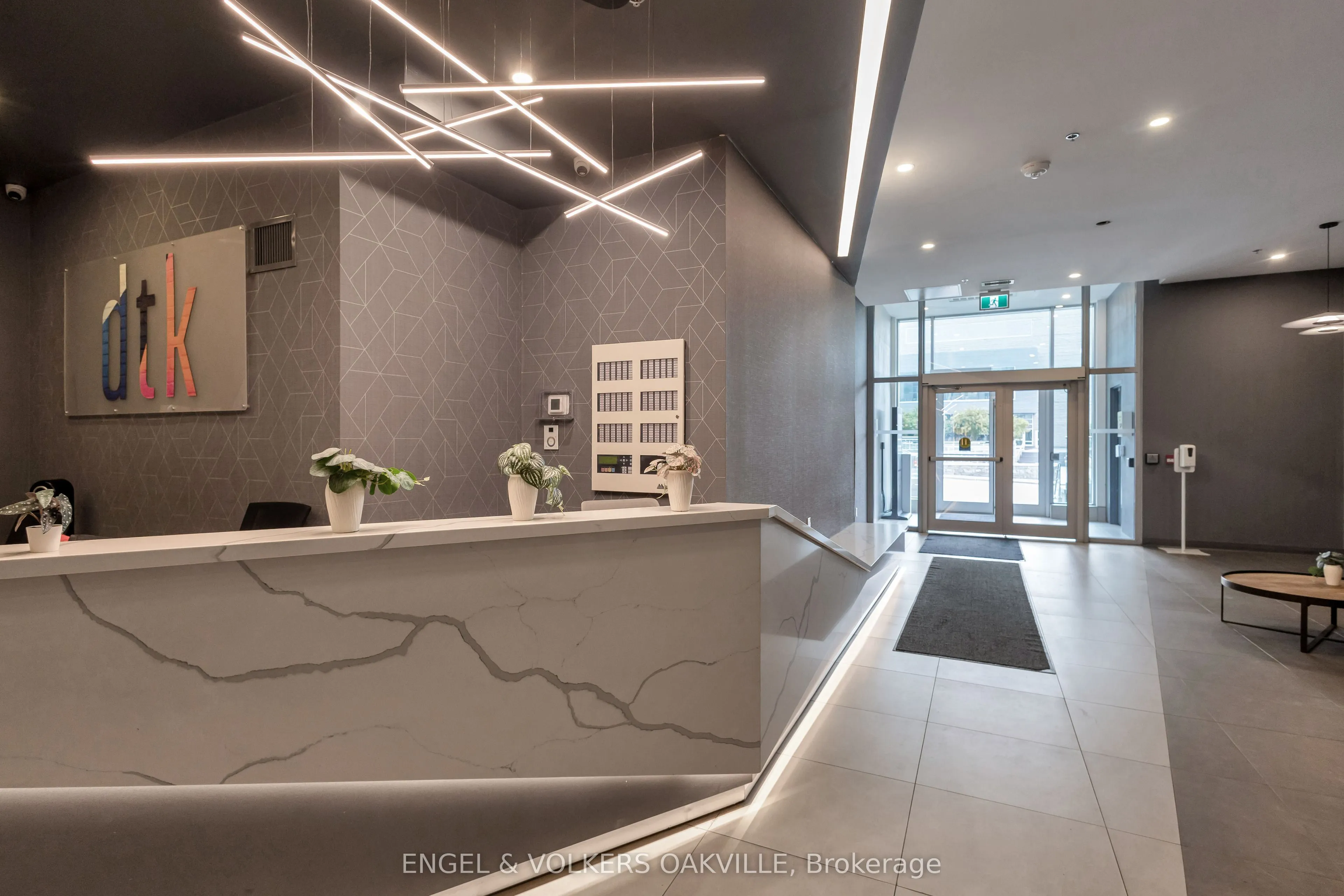 60 Frederick Street #3912