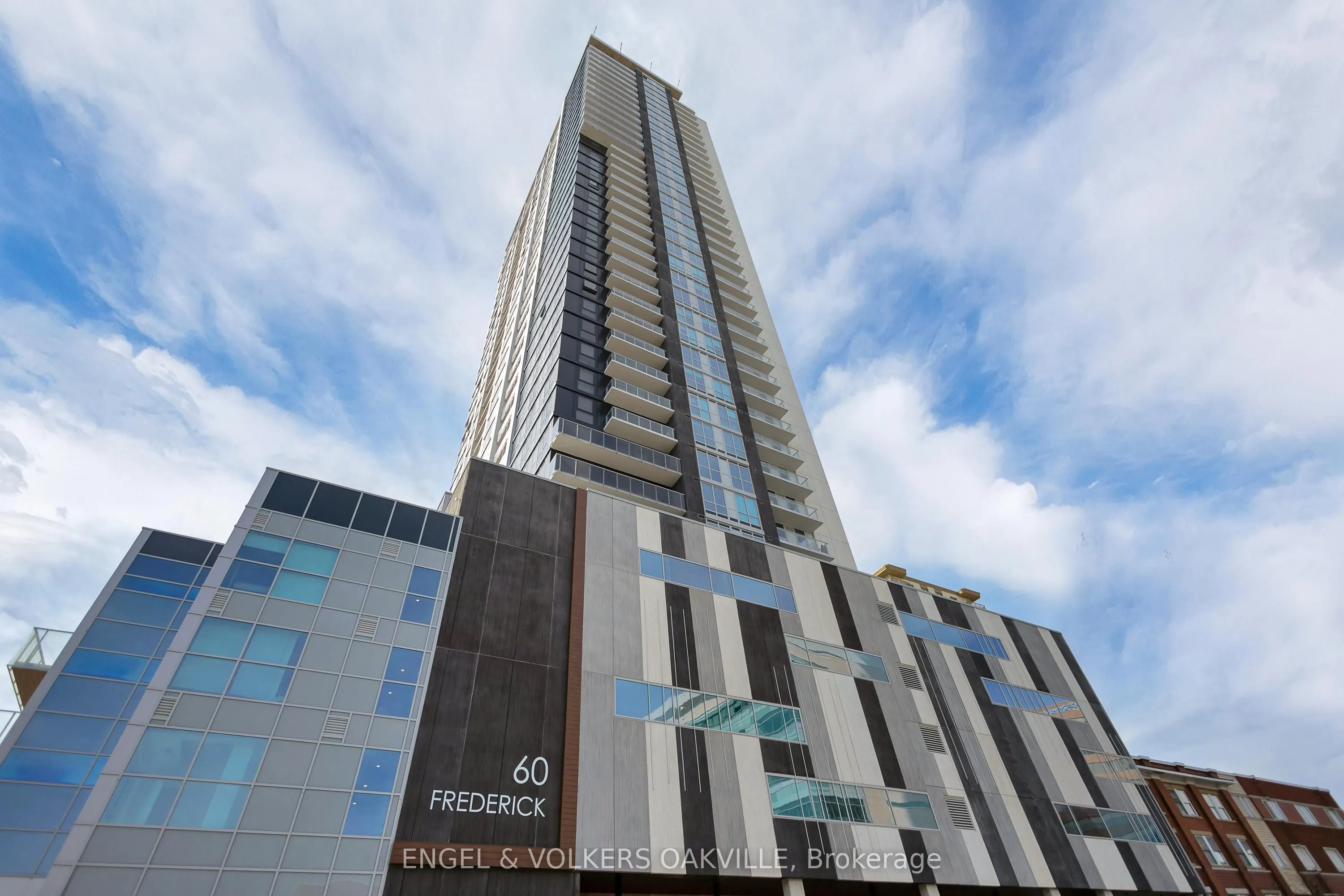 60 Frederick Street #3914