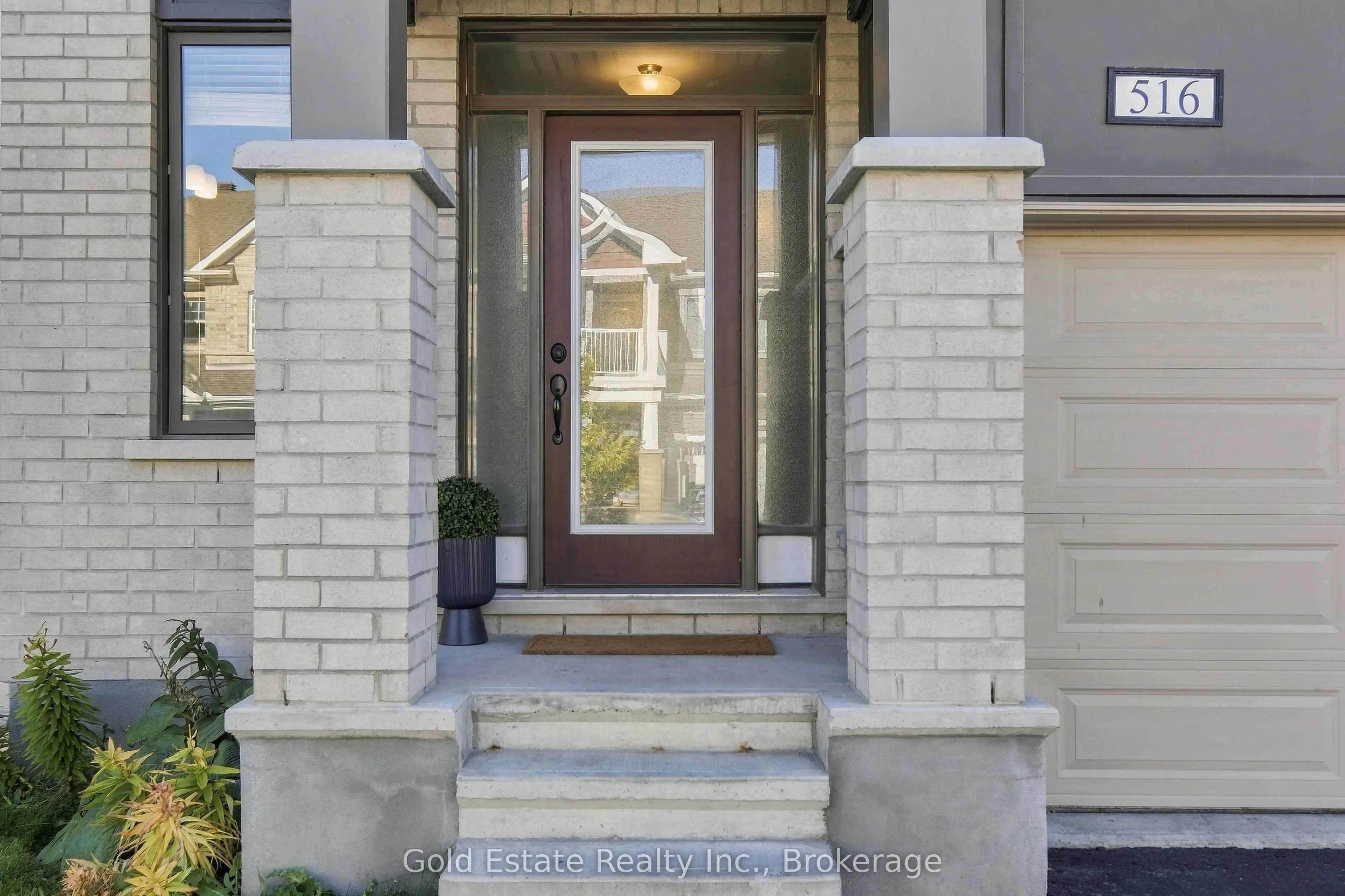 516 Alcor Terrace