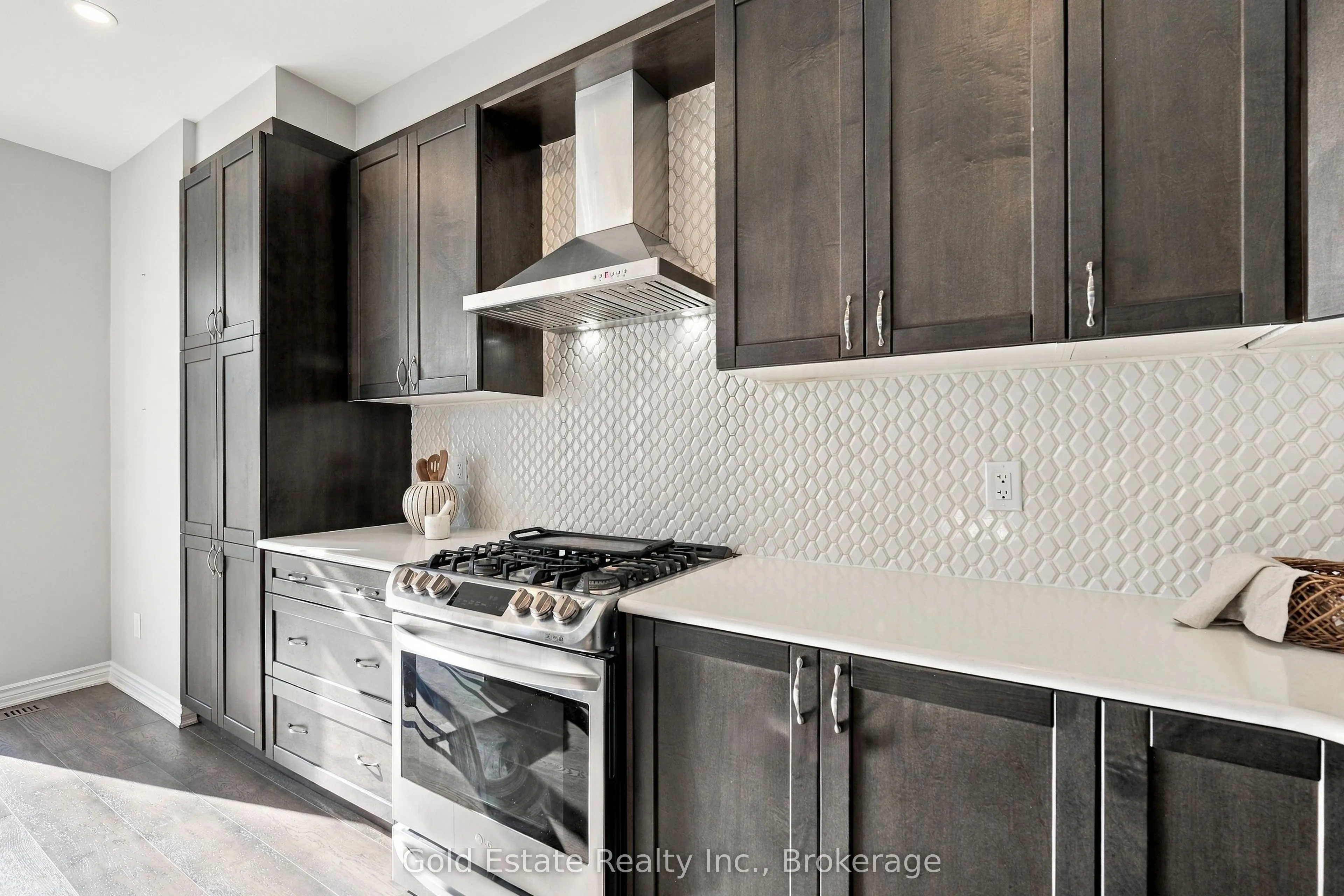 516 Alcor Terrace