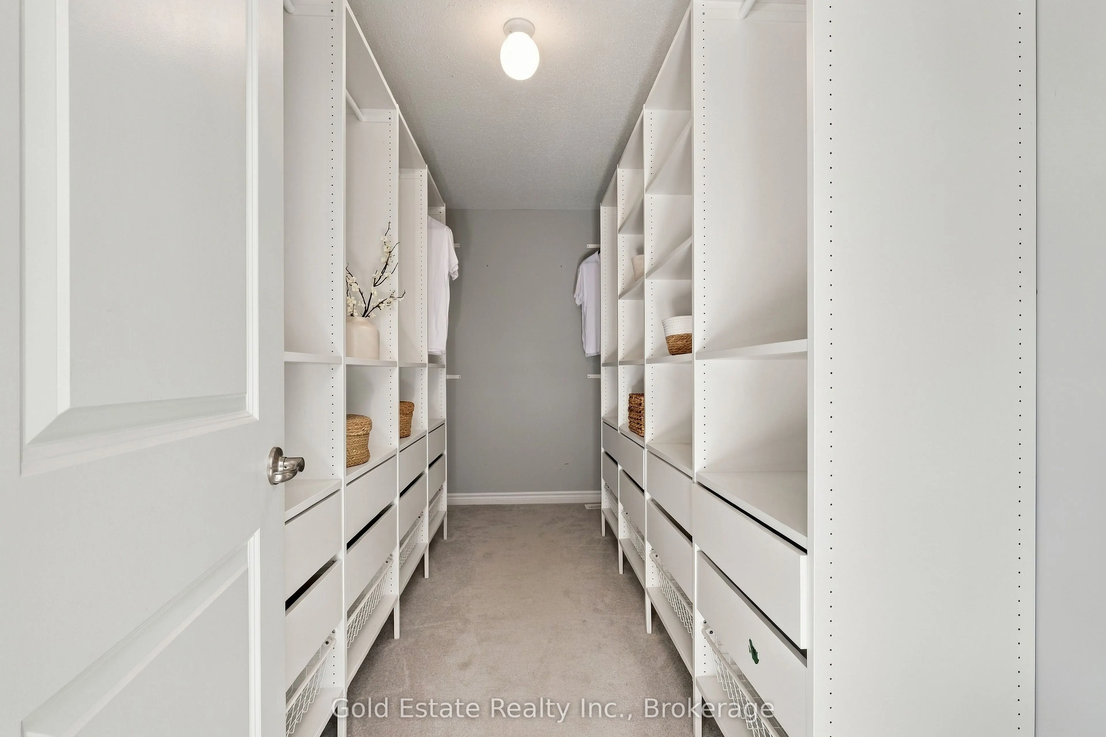 516 Alcor Terrace