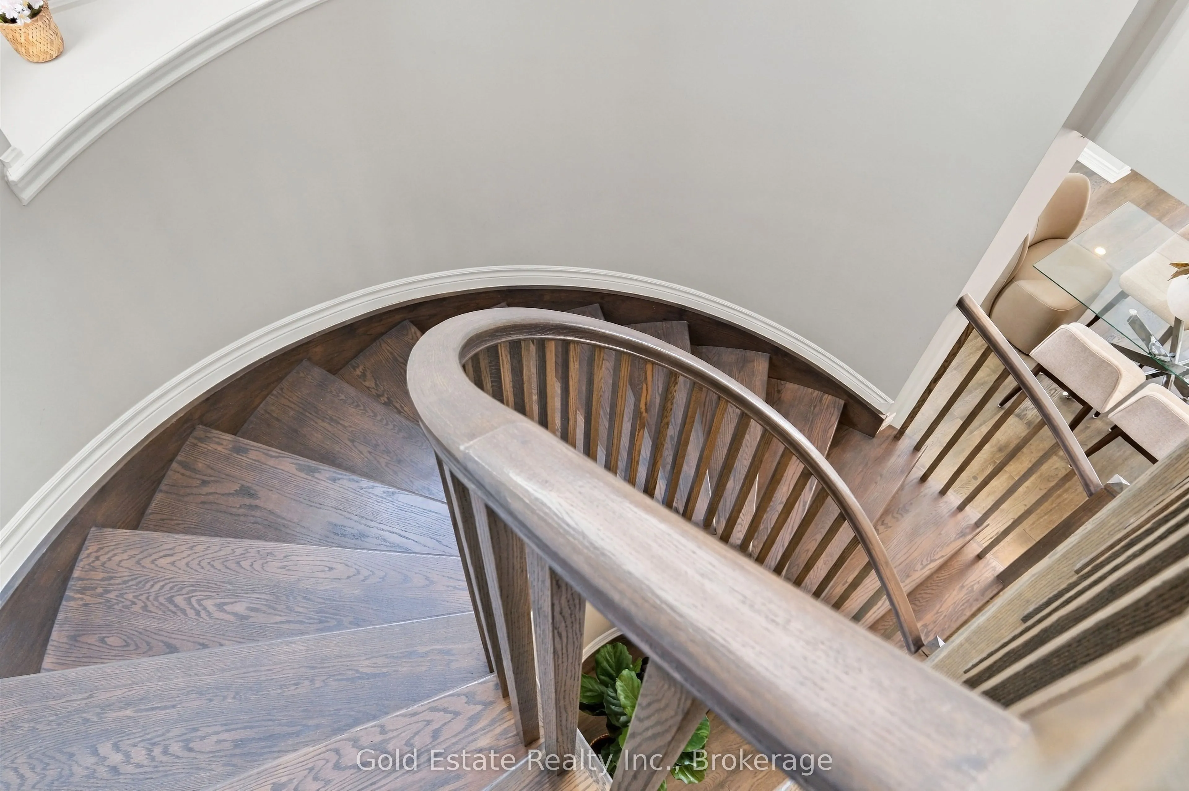 516 Alcor Terrace