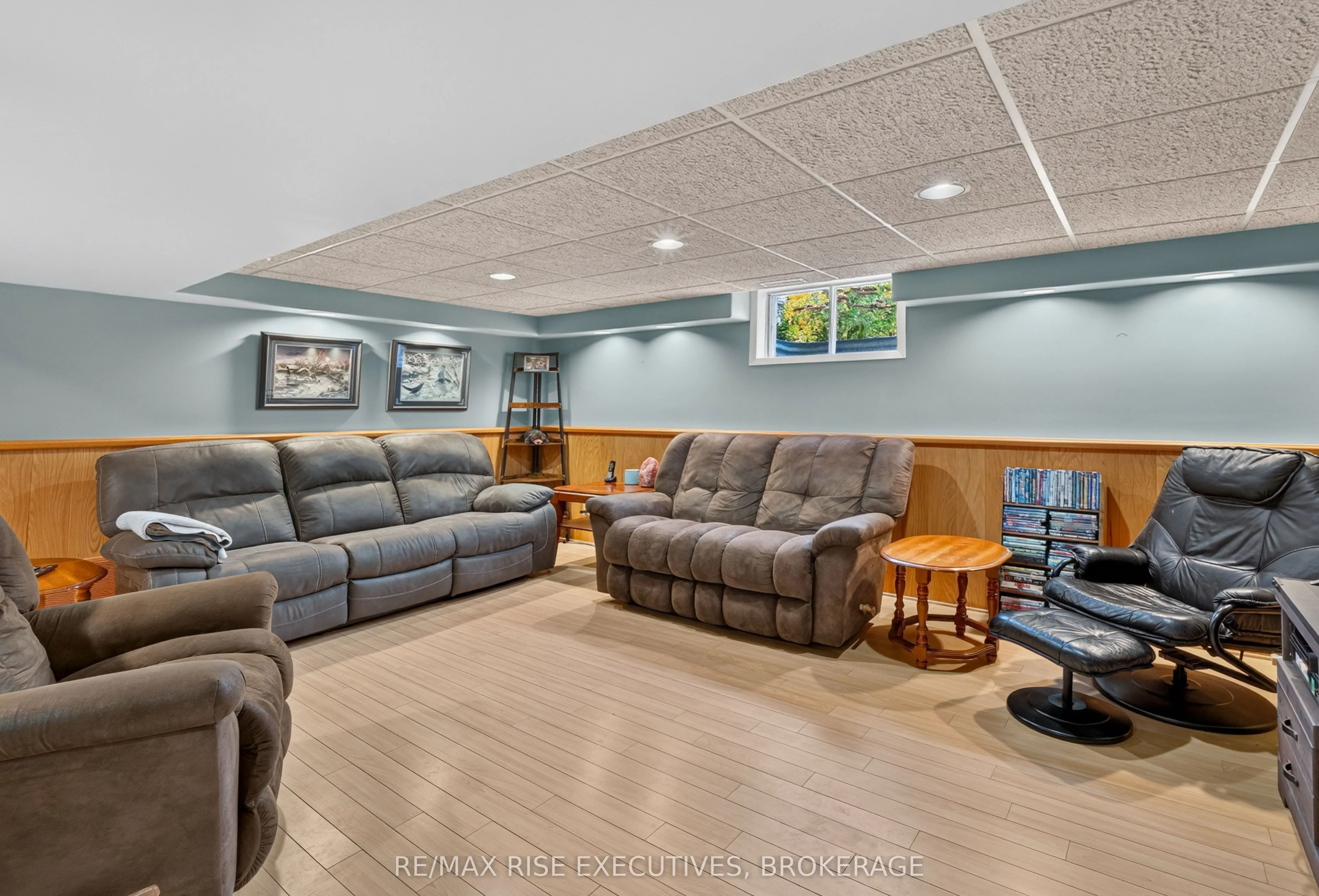 2345 Leeman Road