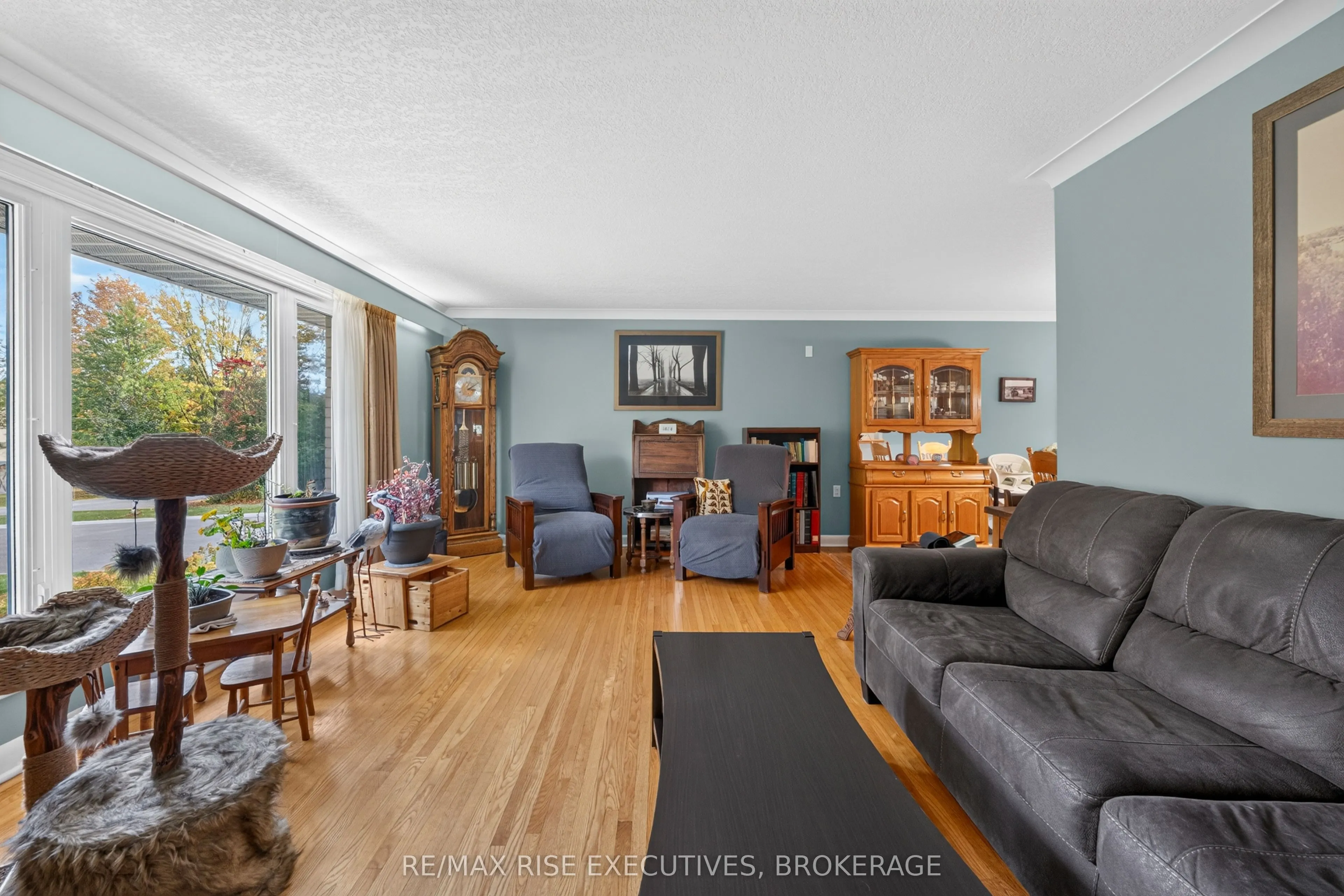 2345 Leeman Road